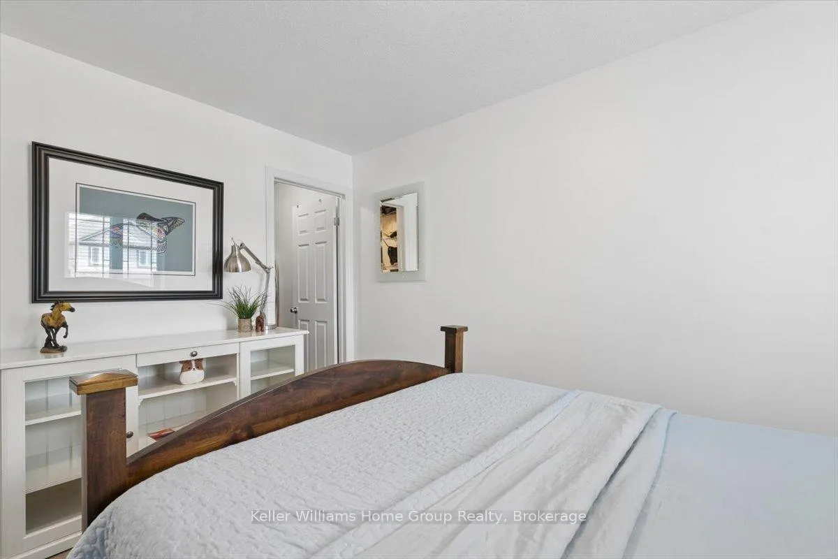Photo 26 of 12 Ambrous Crescent, Guelph, Kortright East — HOMEH