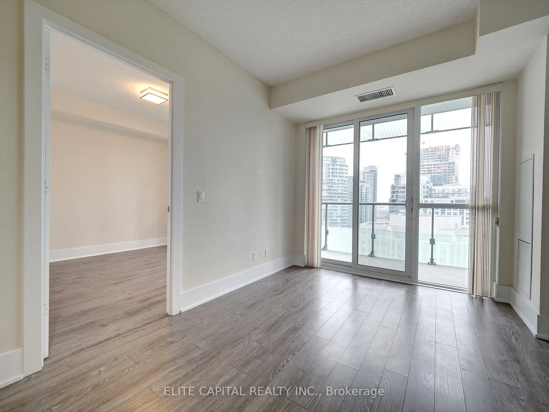 Photo 6 of Unit 1901, 300 Front Street W, Toronto, Waterfront Communities — HOMEH