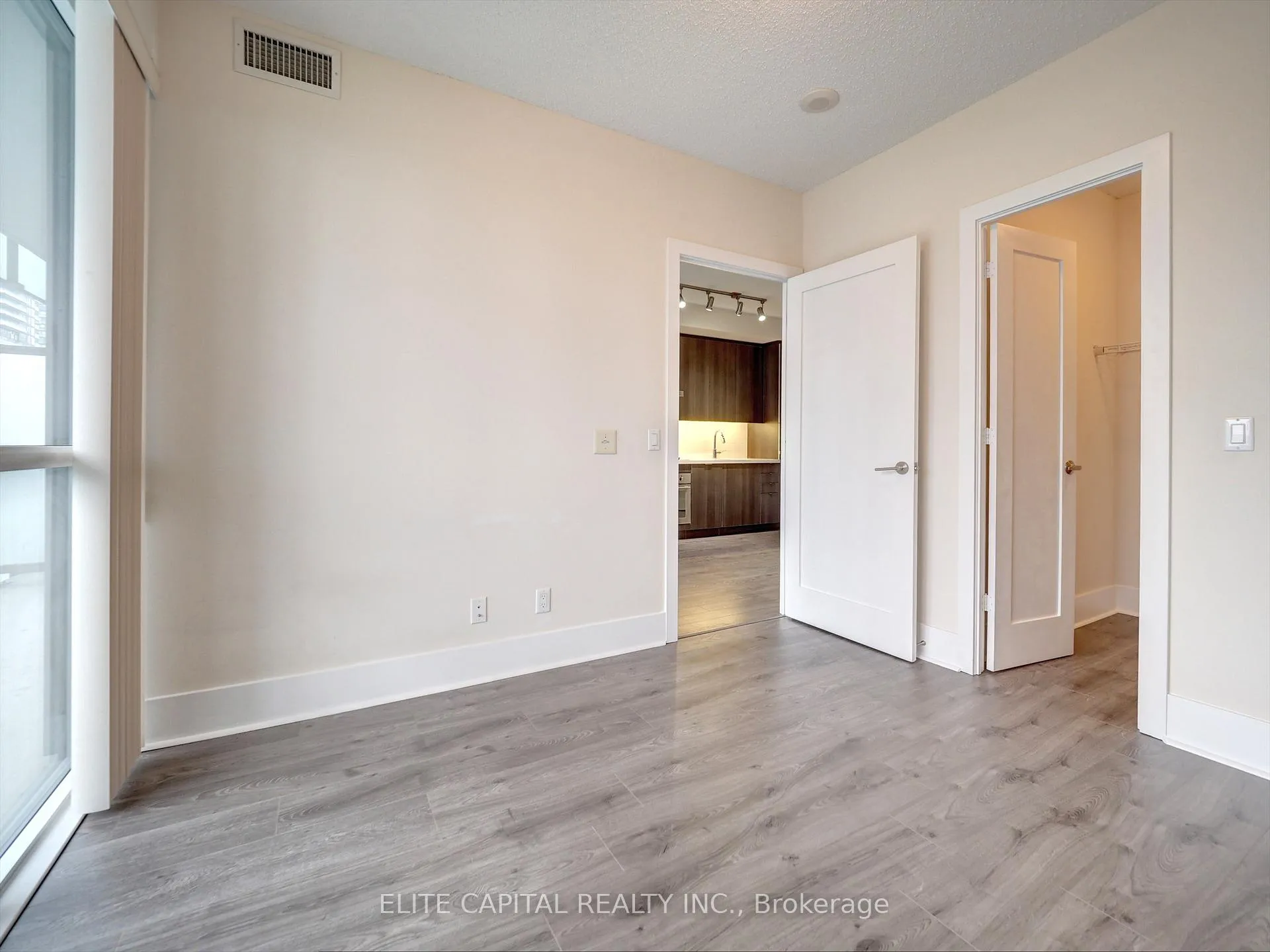 Photo 9 of Unit 1901, 300 Front Street W, Toronto, Waterfront Communities — HOMEH