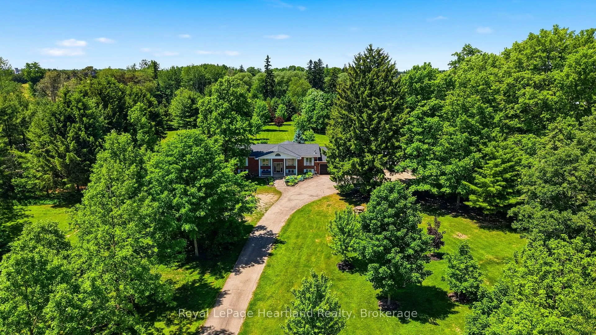 Photo 2 of 1041 Howick Street, Howick — HOMEH
