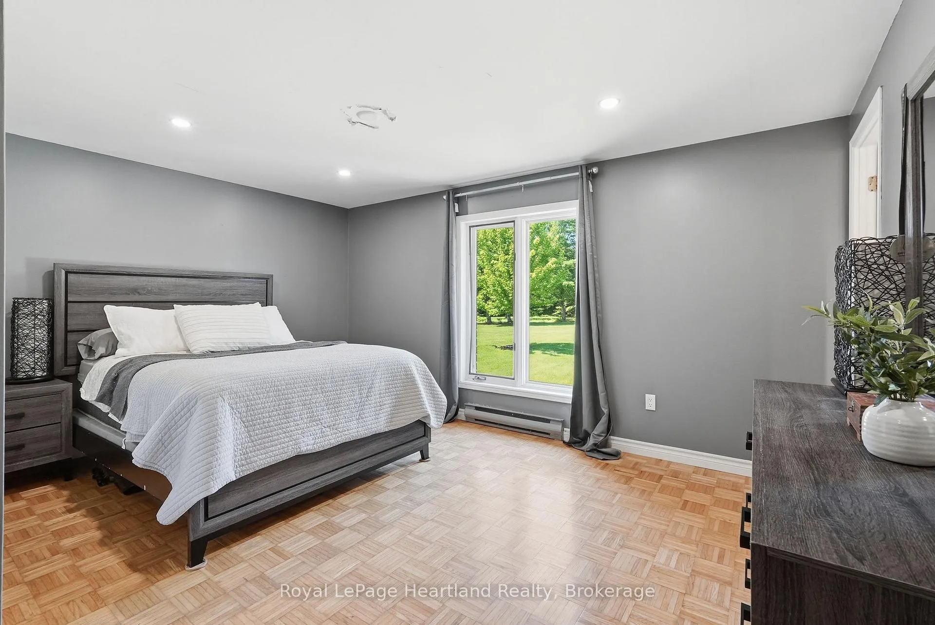 Photo 22 of 1041 Howick Street, Howick — HOMEH