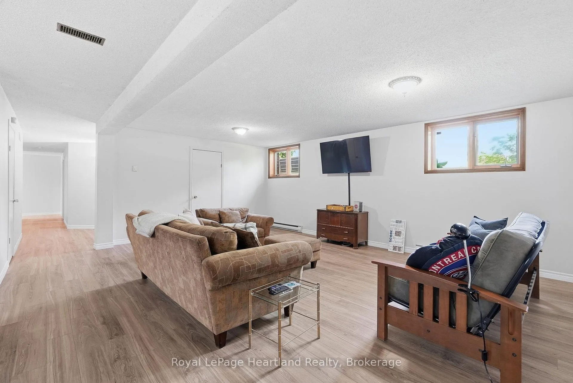 Photo 27 of 1041 Howick Street, Howick — HOMEH