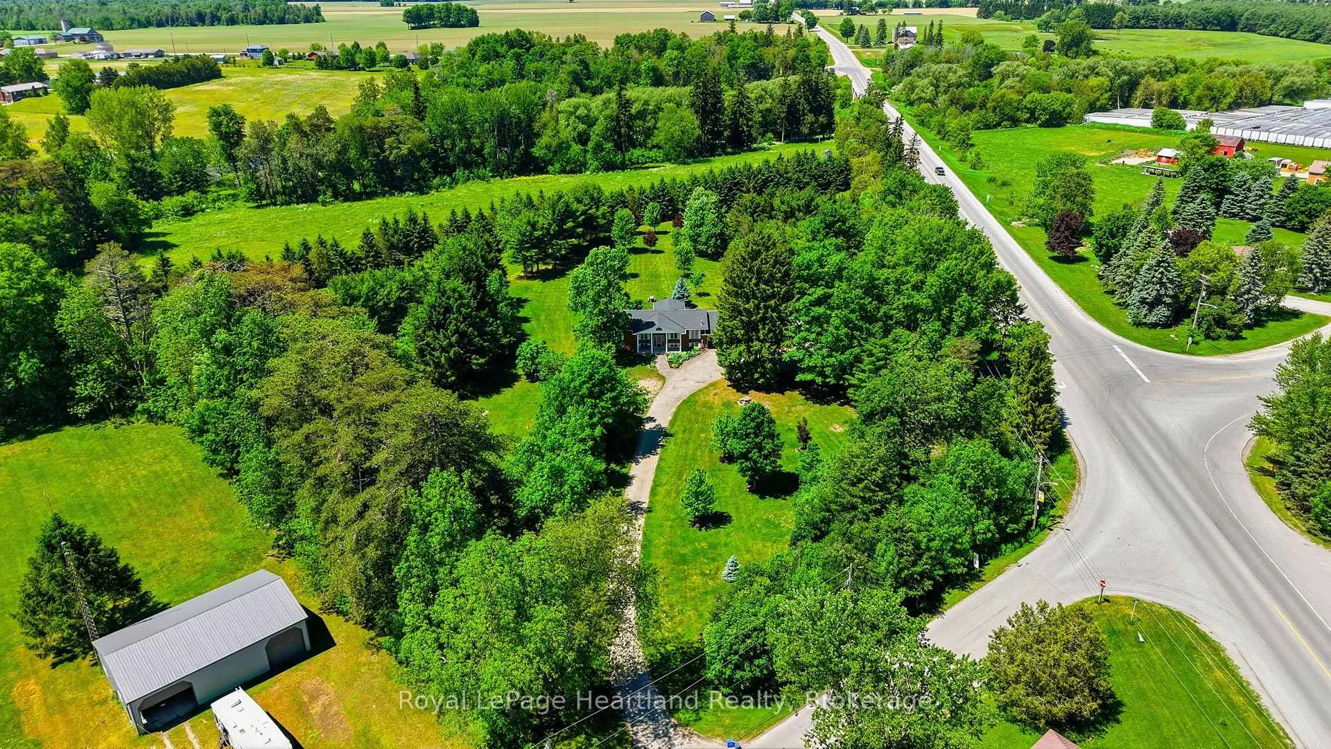 Photo 44 of 1041 Howick Street, Howick — HOMEH