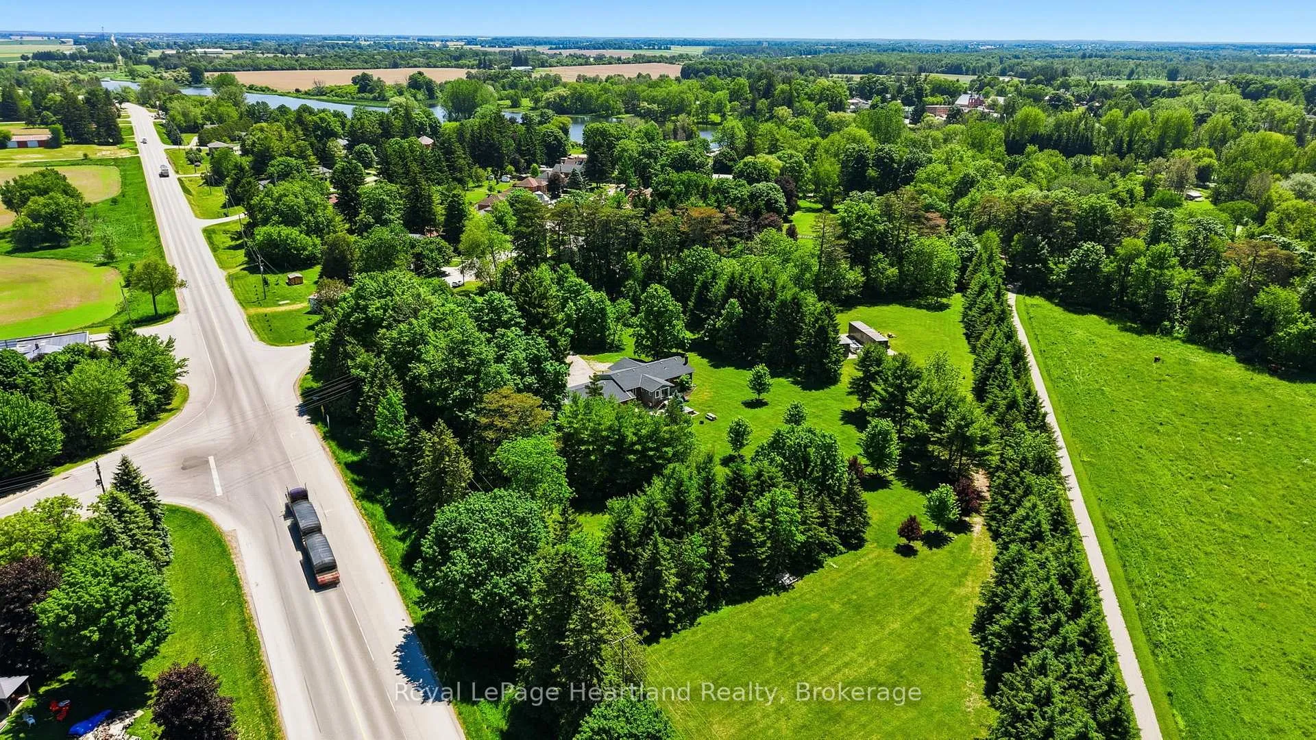 Photo 45 of 1041 Howick Street, Howick — HOMEH