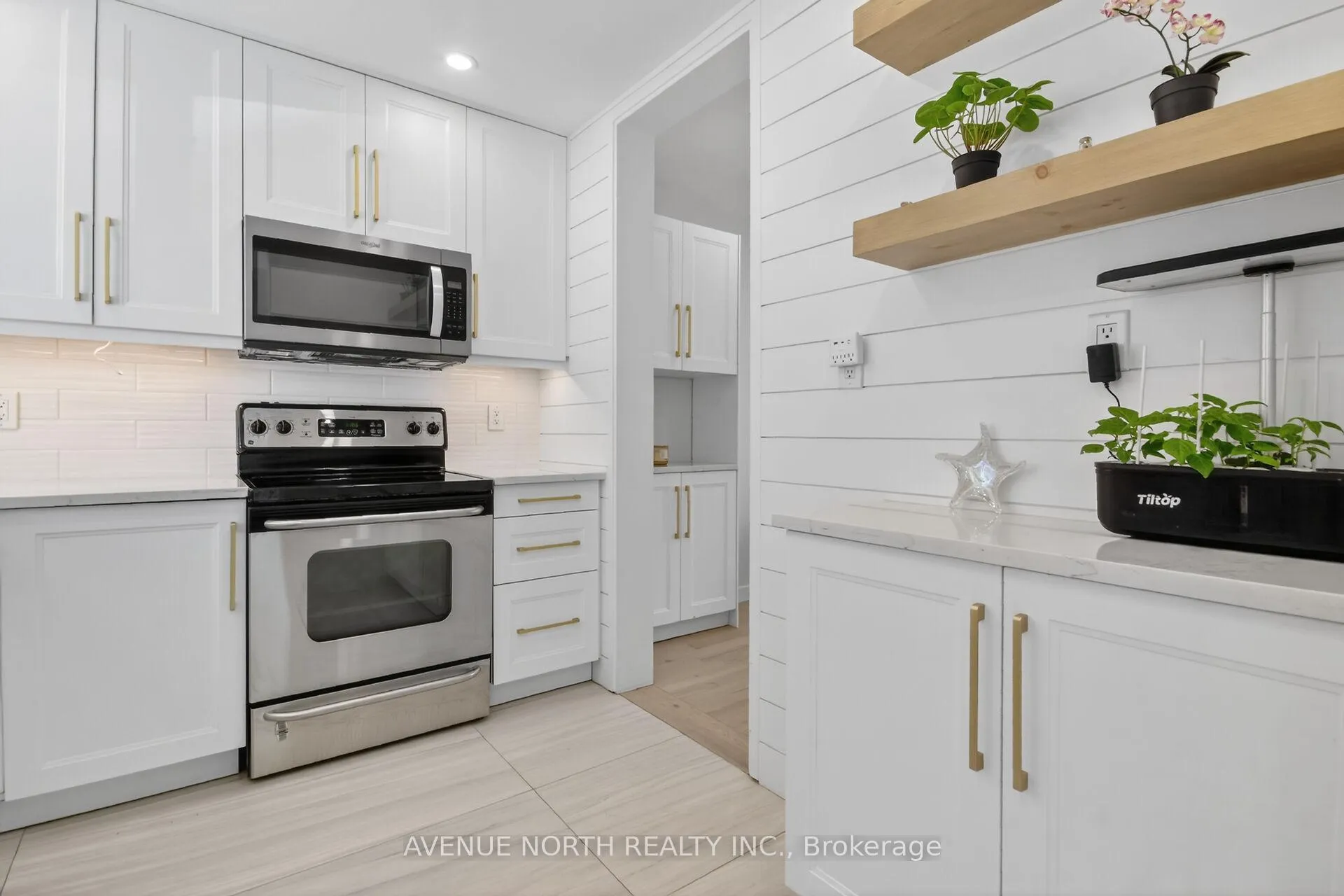 Photo 9 of 564 Seyton Drive, Ottawa, Westcliffe Estates — HOMEH