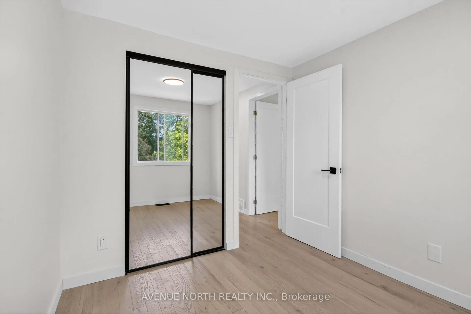 Photo 22 of 564 Seyton Drive, Ottawa, Westcliffe Estates — HOMEH