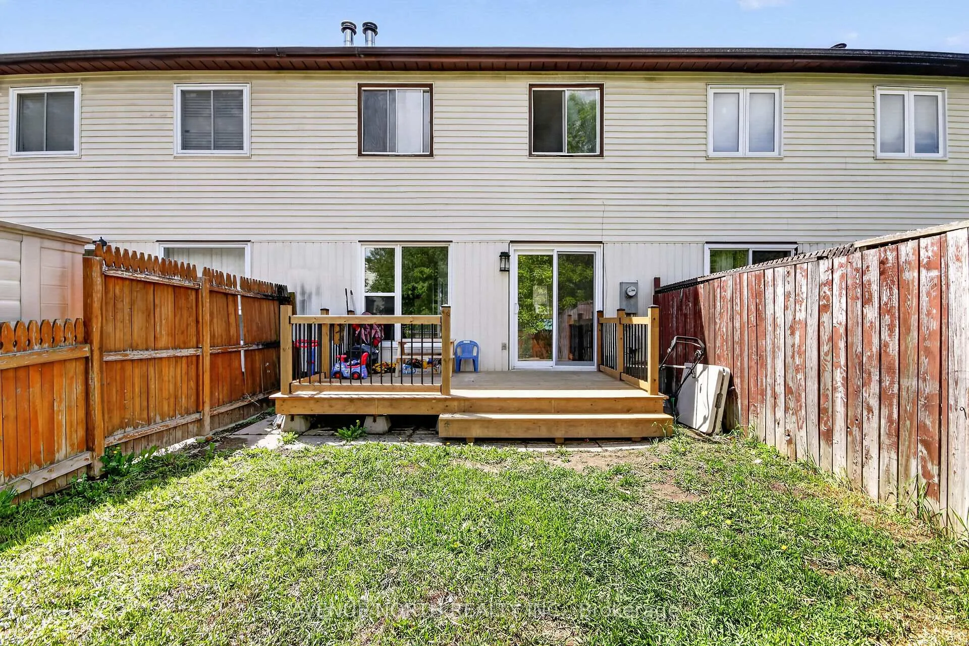 Photo 31 of 564 Seyton Drive, Ottawa, Westcliffe Estates — HOMEH