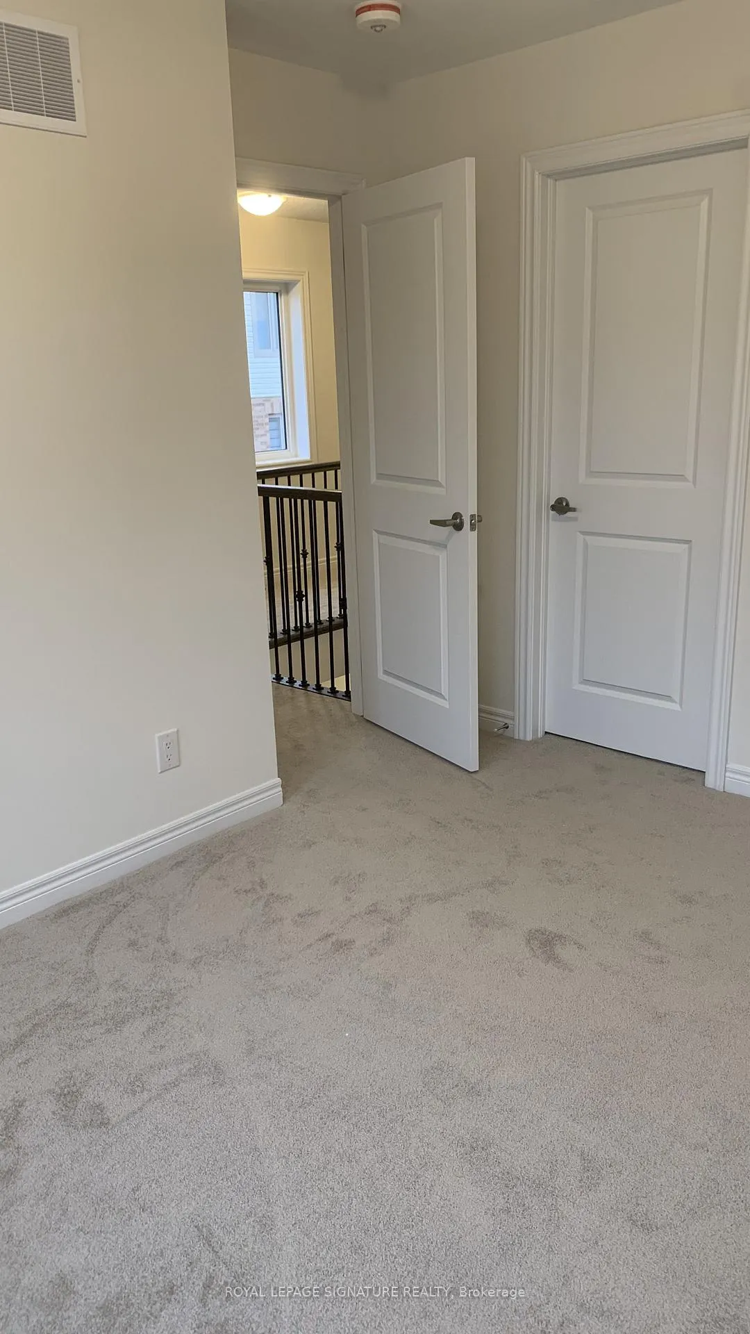 Photo 12 of 30 Roywood Street, Kitchener — HOMEH