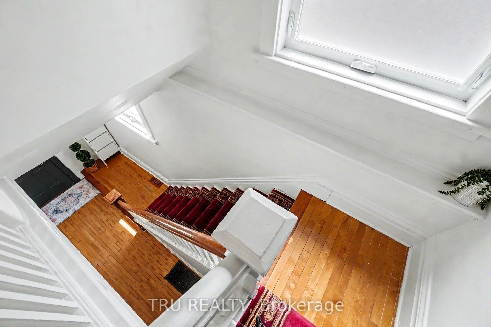 Photo 17 of 5 Grove Avenue, Ottawa, Old Ottawa South — HOMEH