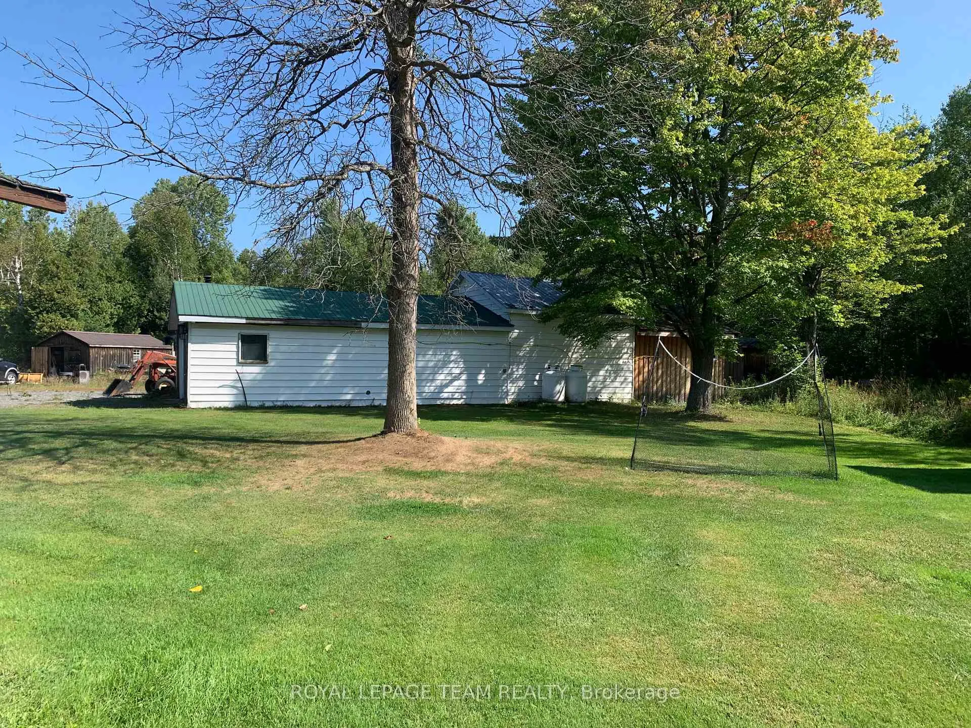 Photo 35 of 690 Limerick Road, North Grenville, North Grenville Twp (Kemptville South) — HOMEH