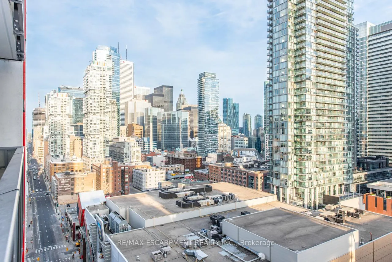 Photo 27 of Unit 2116, 330 Richmond Street W, Toronto, Waterfront Communities — HOMEH