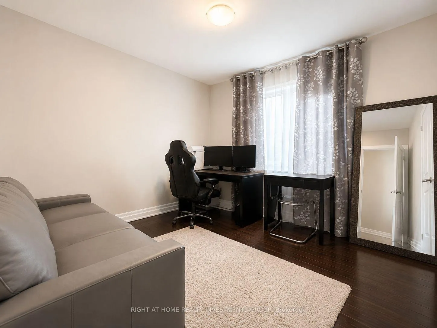 Photo 26 of 55 Robert Berry Crescent, King, King City — HOMEH