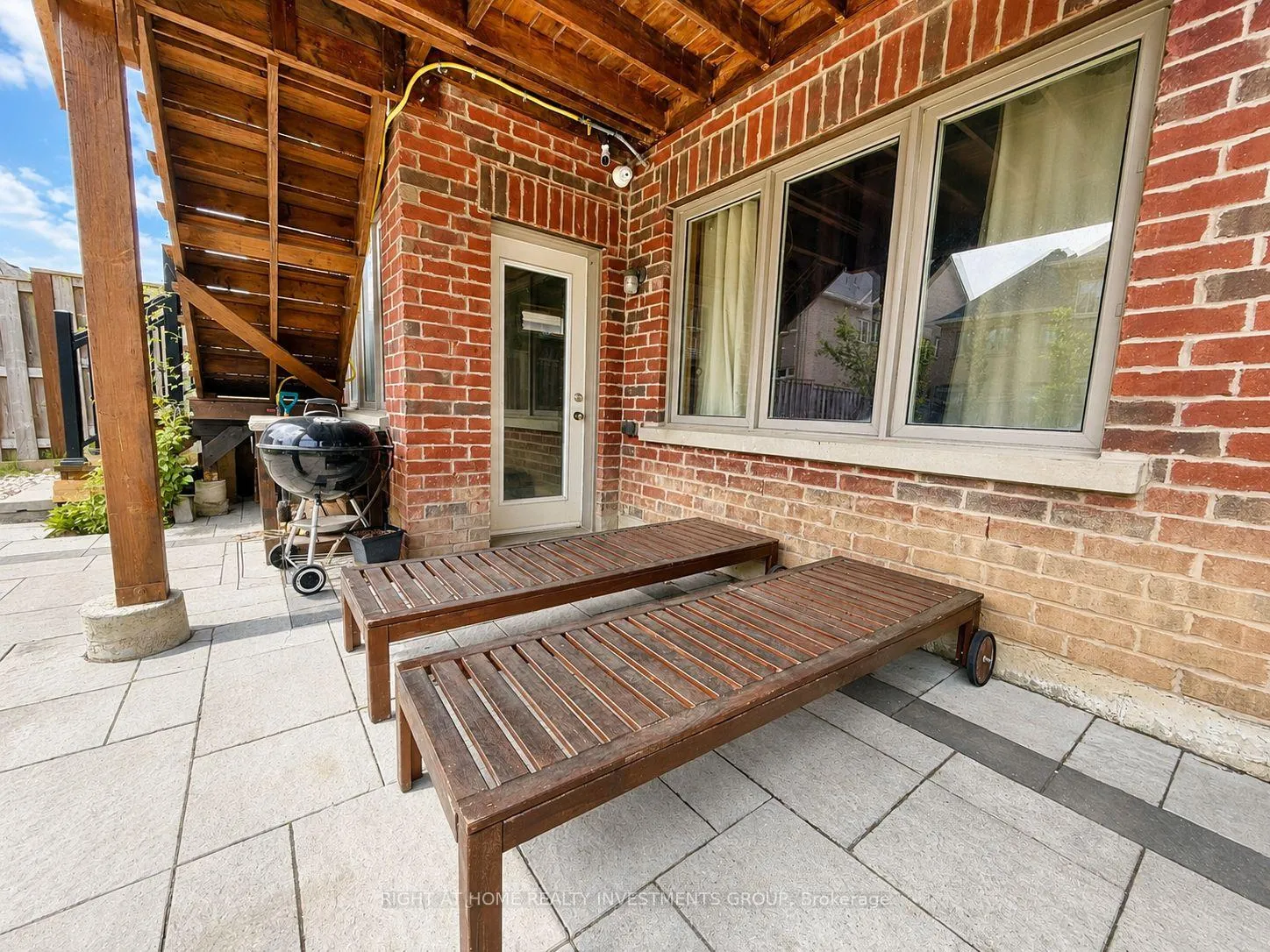 Photo 37 of 55 Robert Berry Crescent, King, King City — HOMEH