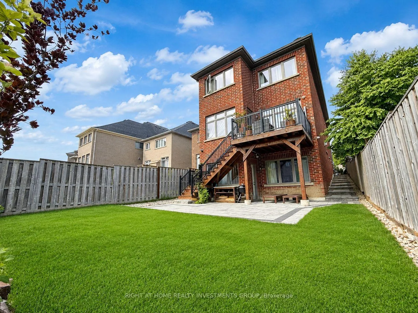 Photo 39 of 55 Robert Berry Crescent, King, King City — HOMEH
