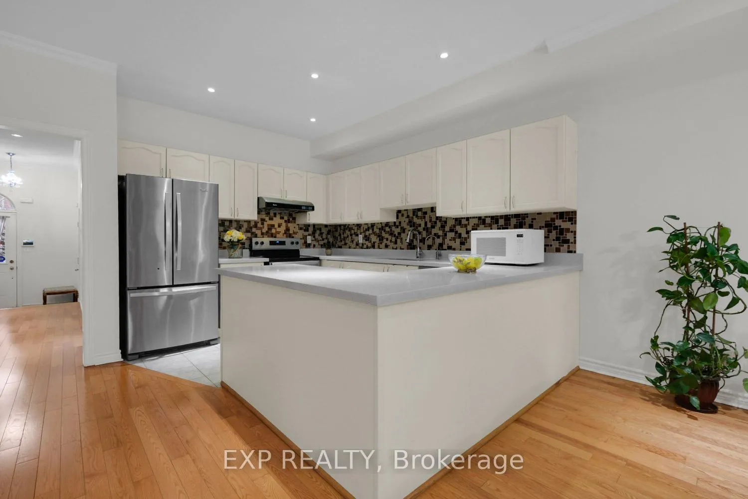 Photo 4 of 24 Williams Street, Markham, Berczy — HOMEH
