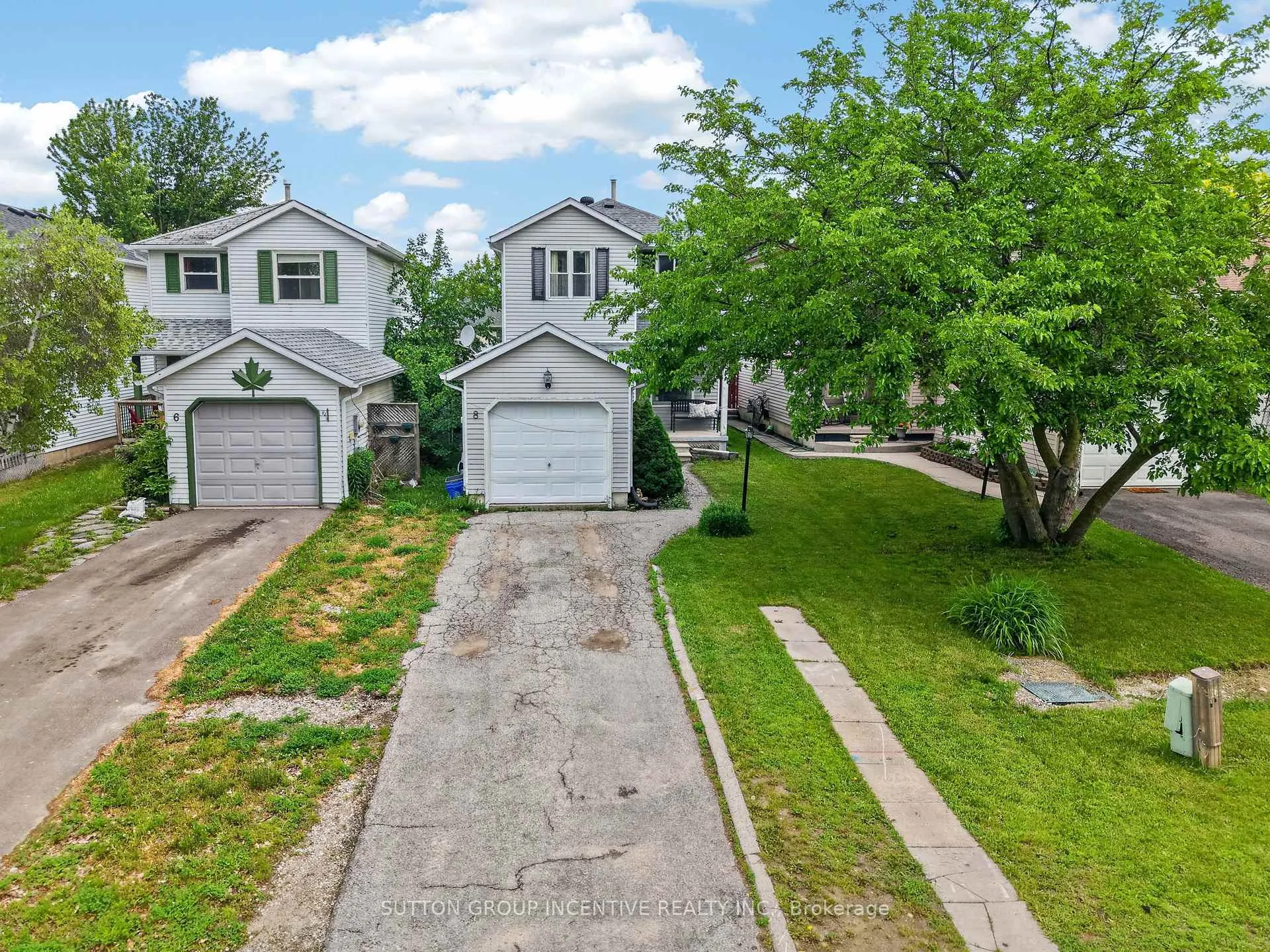Photo 2 of 8 Patton Road, Barrie, Painswick North — HOMEH