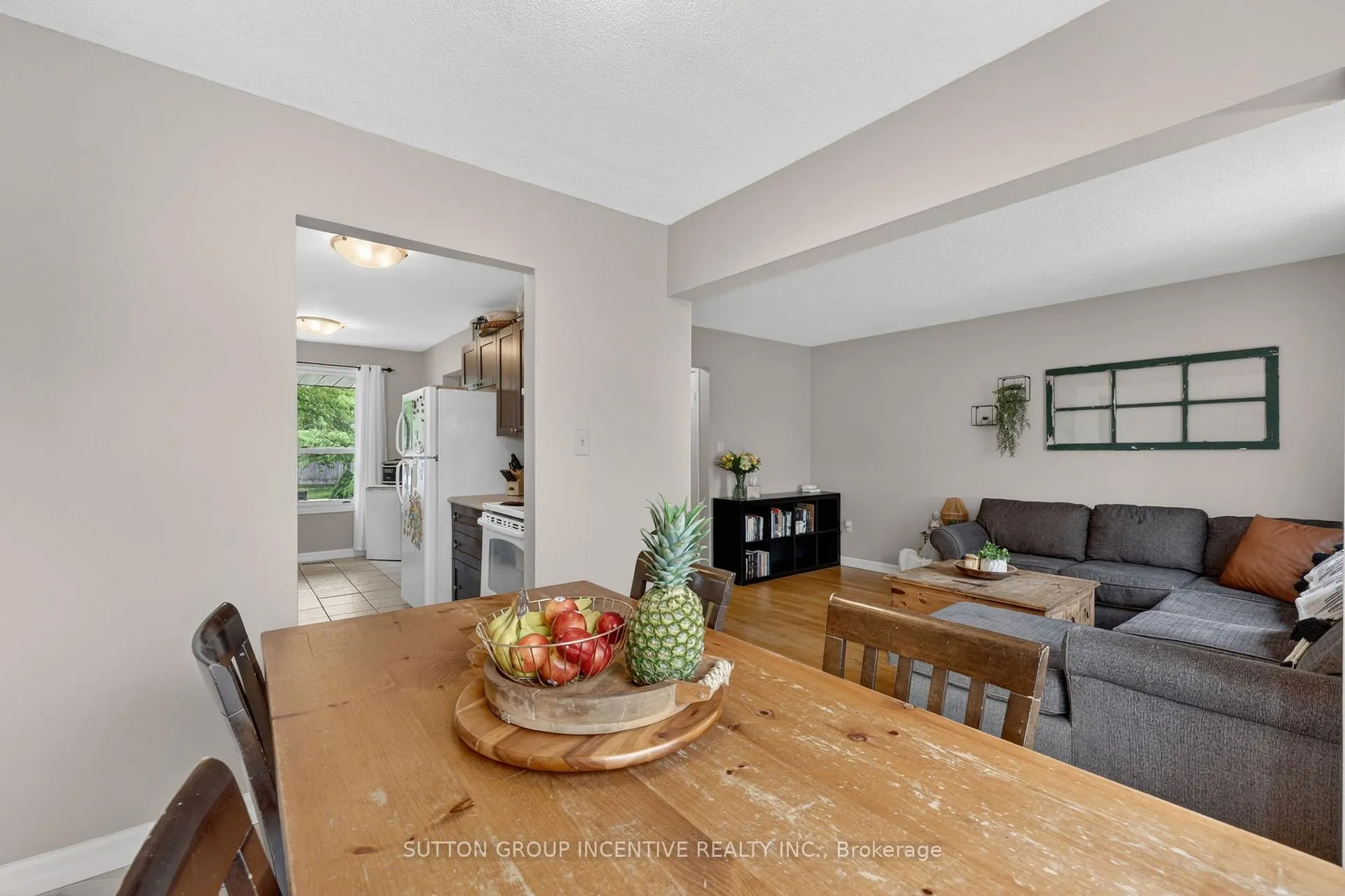 Photo 19 of 8 Patton Road, Barrie, Painswick North — HOMEH