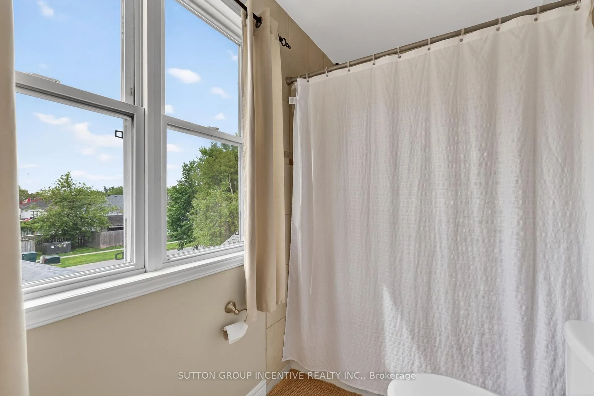 Photo 31 of 8 Patton Road, Barrie, Painswick North — HOMEH