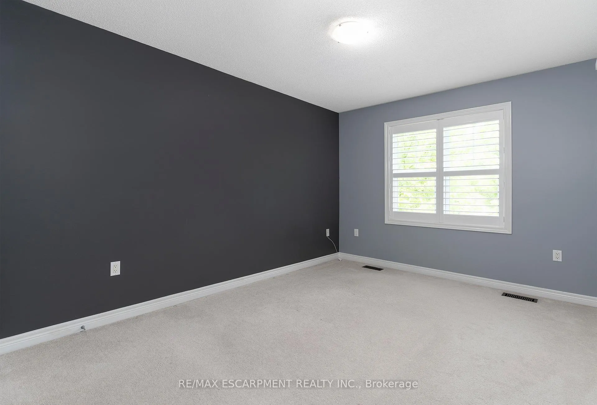 Photo 18 of 84 Myers Lane, Hamilton, Ancaster — HOMEH