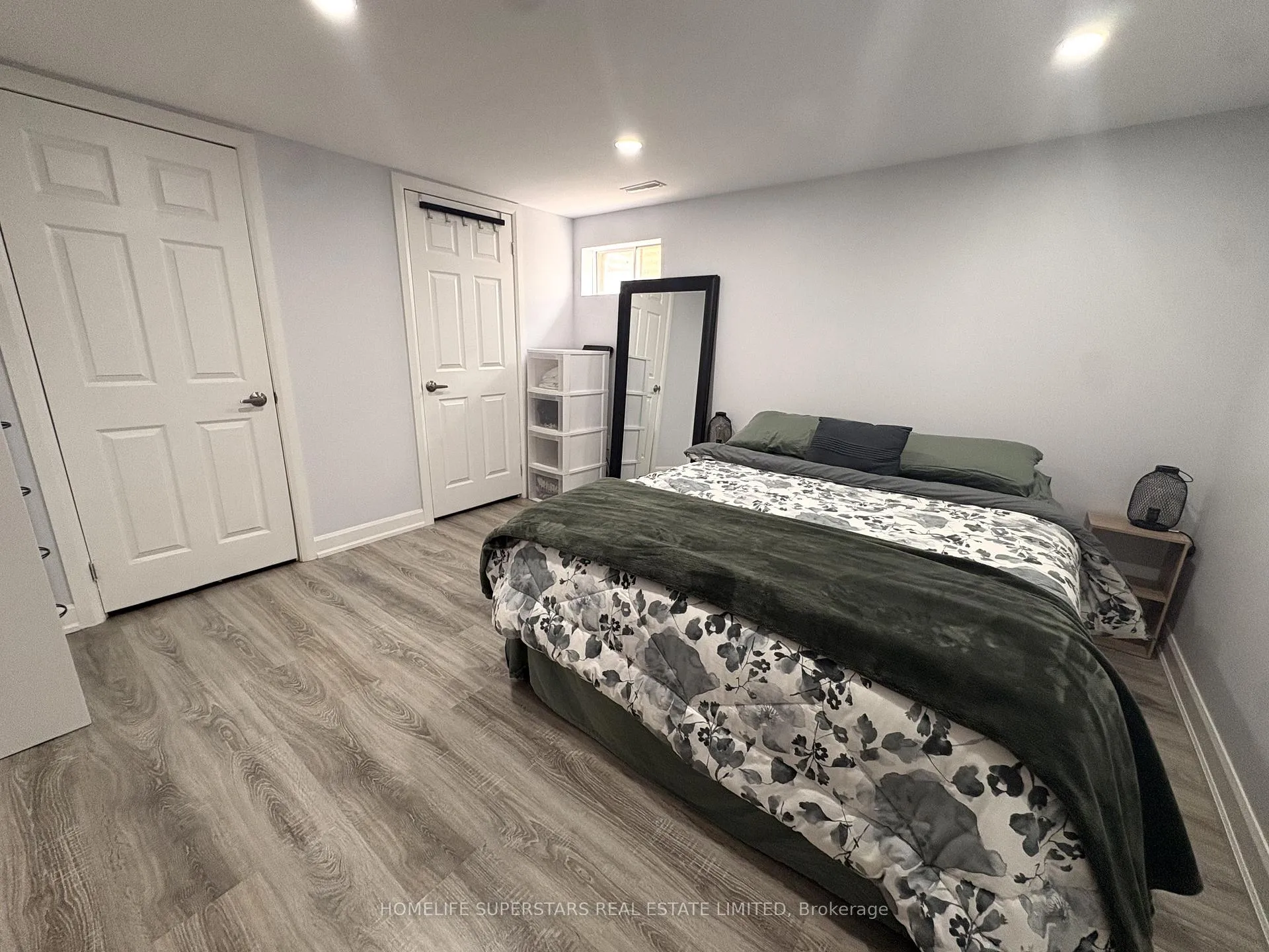 Photo 26 of 77 Horning Drive E, Hamilton, Iroquoia Heights — HOMEH