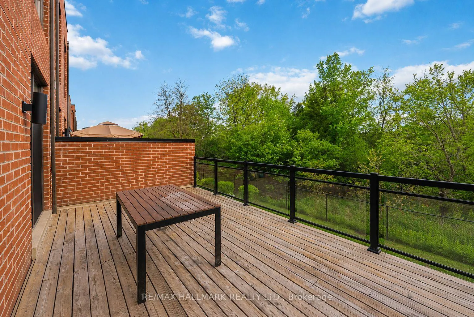 Photo 13 of 46 Crestridge Drive, Vaughan, Patterson — HOMEH