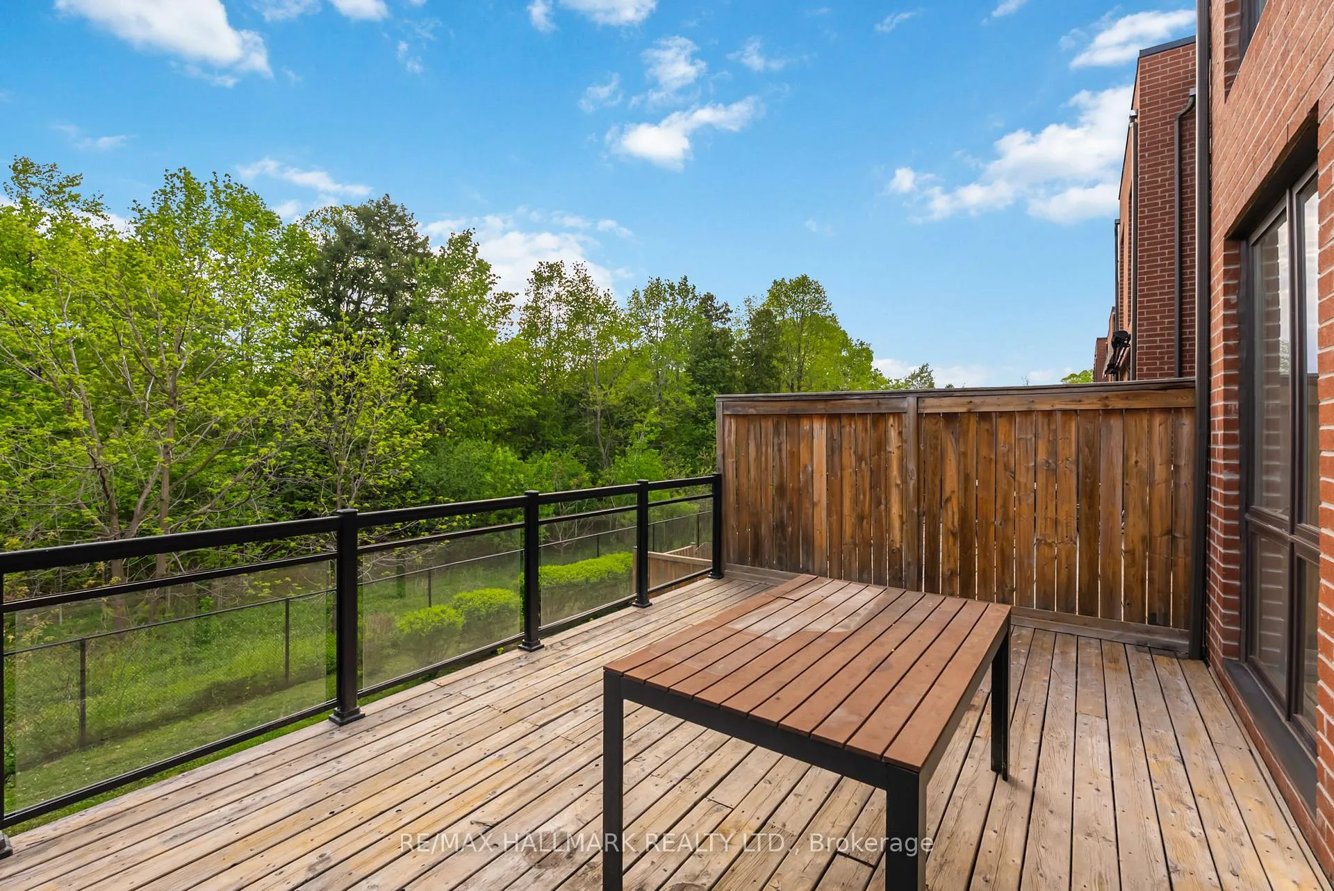 Photo 14 of 46 Crestridge Drive, Vaughan, Patterson — HOMEH