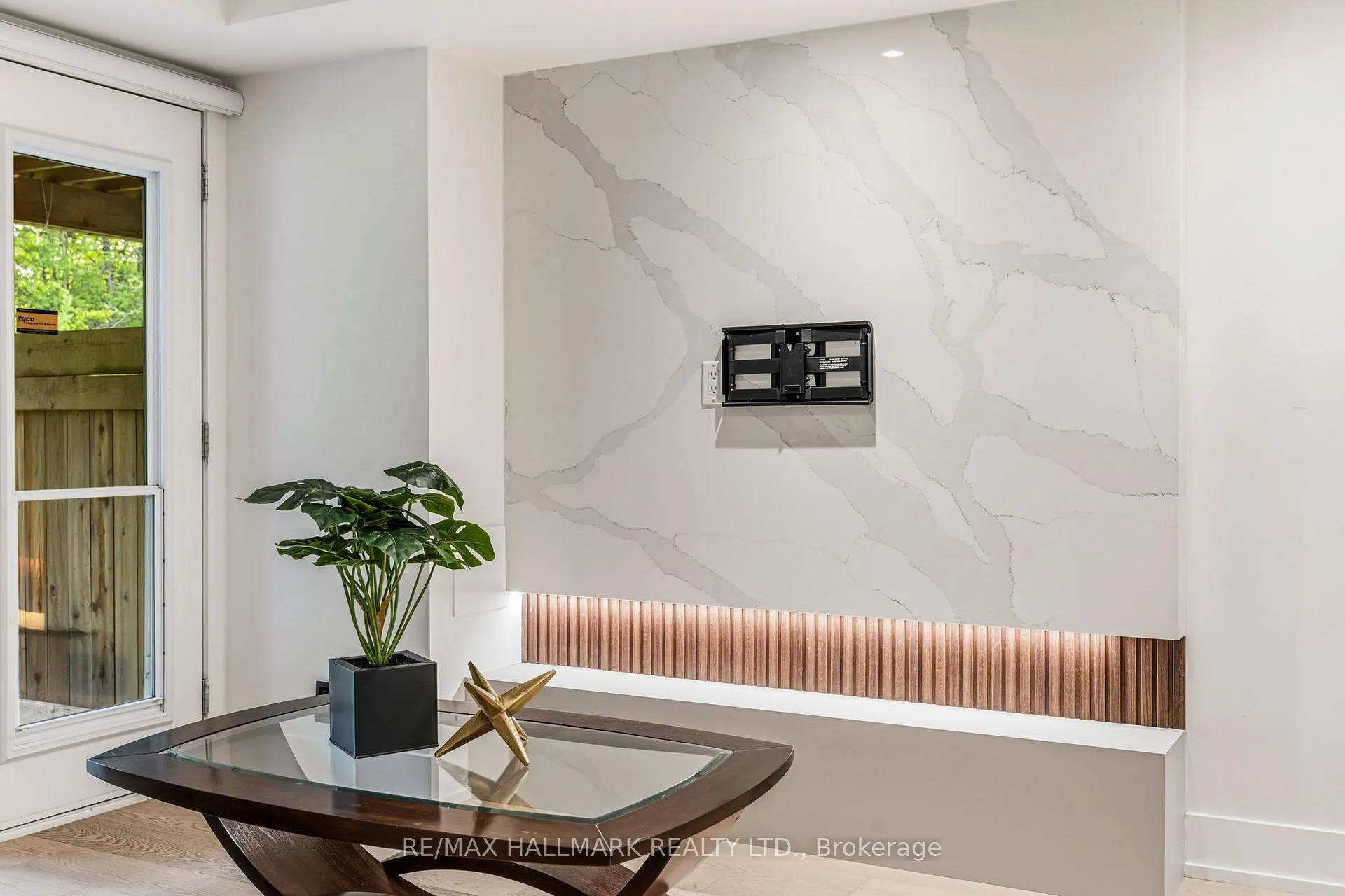 Photo 37 of 46 Crestridge Drive, Vaughan, Patterson — HOMEH