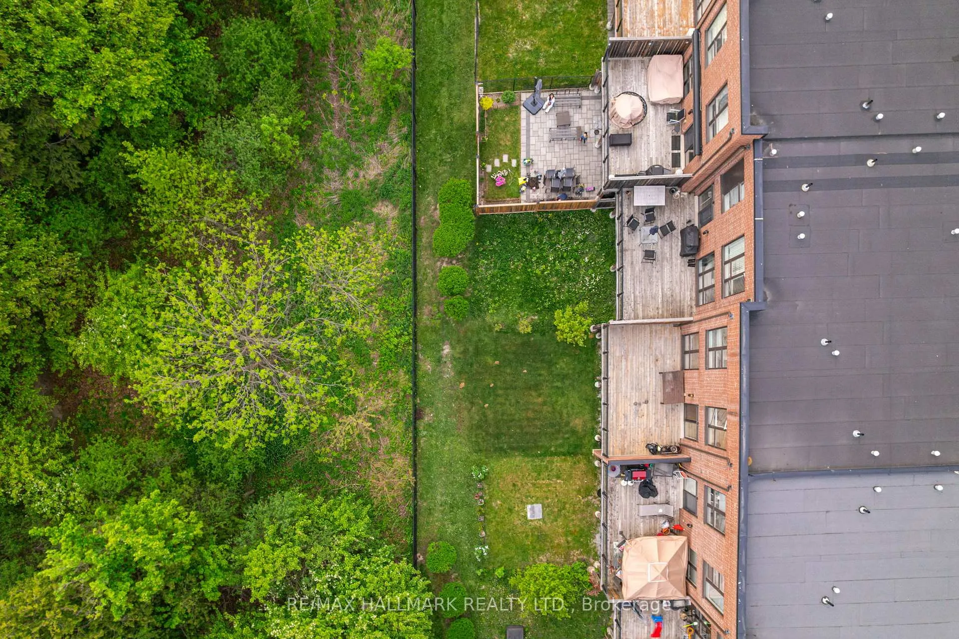 Photo 44 of 46 Crestridge Drive, Vaughan, Patterson — HOMEH