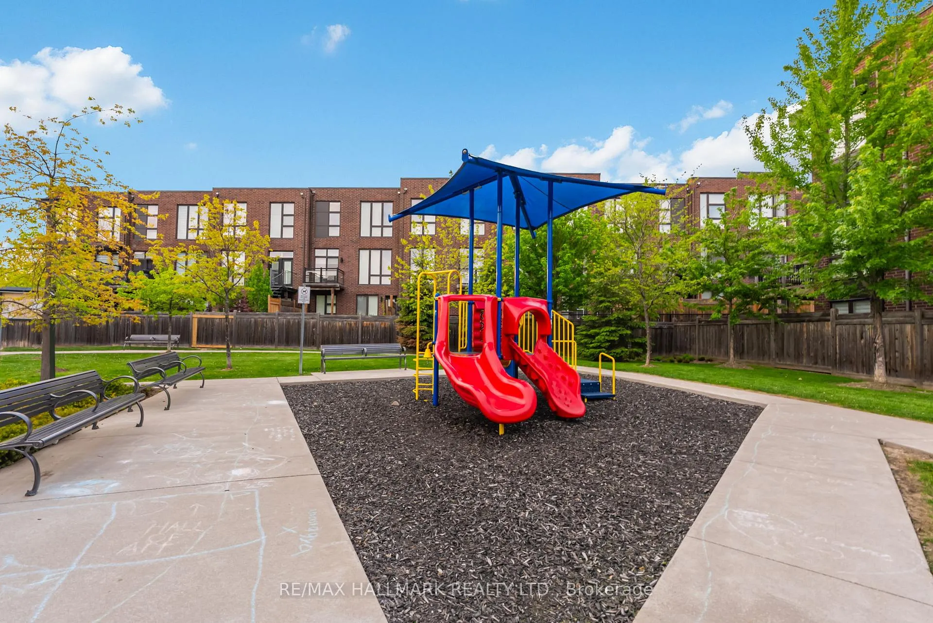 Photo 48 of 46 Crestridge Drive, Vaughan, Patterson — HOMEH