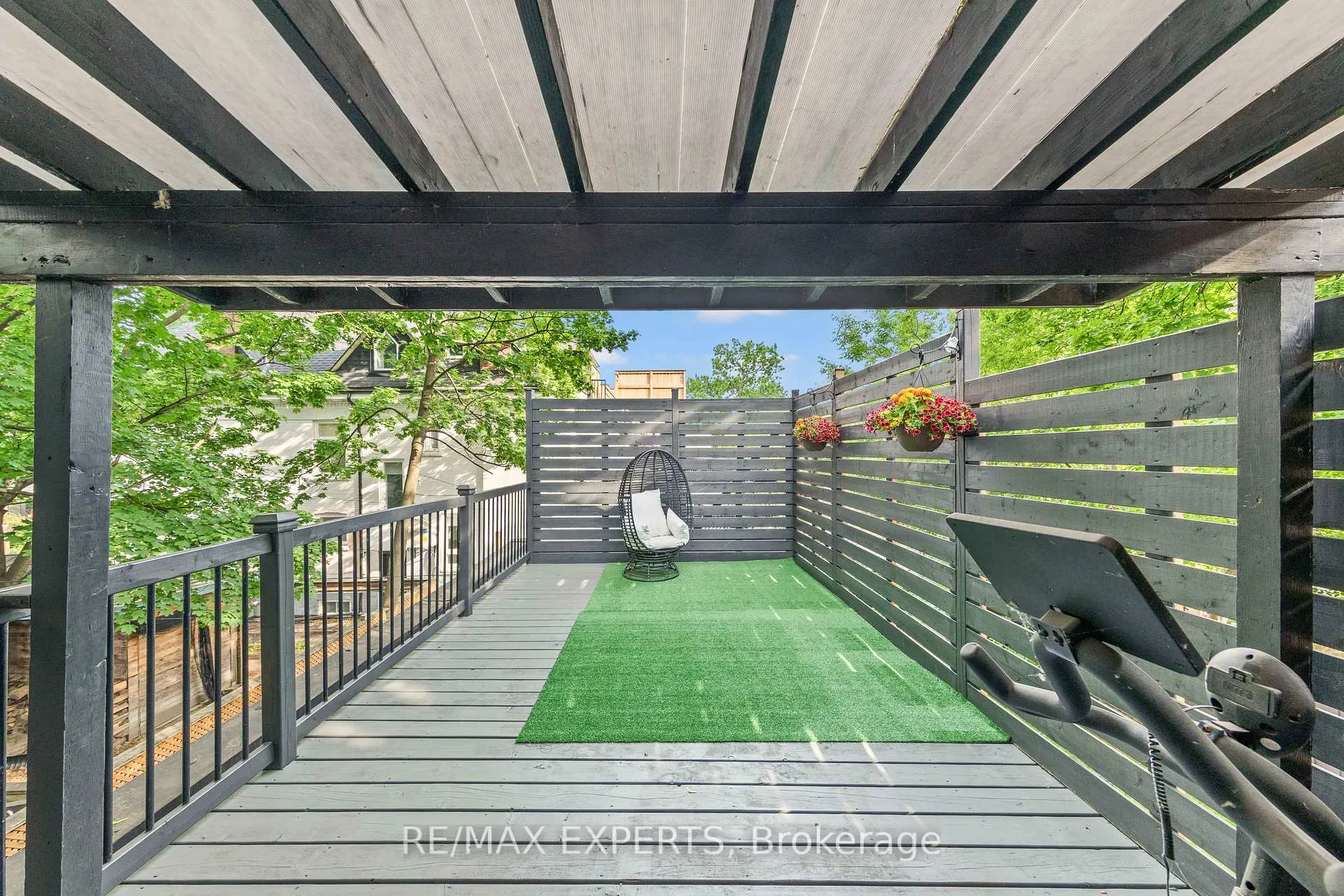 Photo 22 of 5 Harvard Avenue, Toronto, Roncesvalles — HOMEH