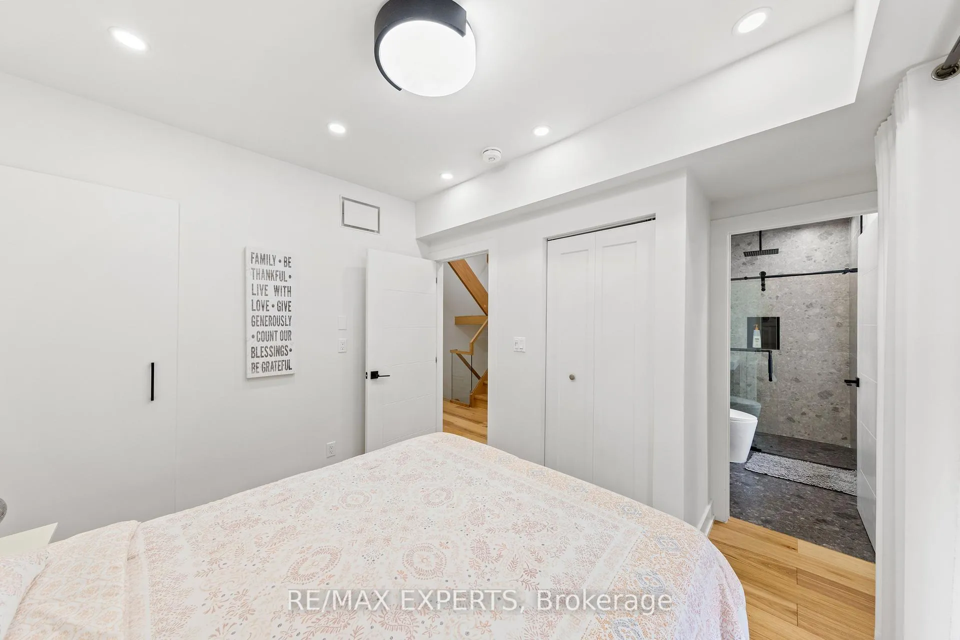 Photo 26 of 5 Harvard Avenue, Toronto, Roncesvalles — HOMEH