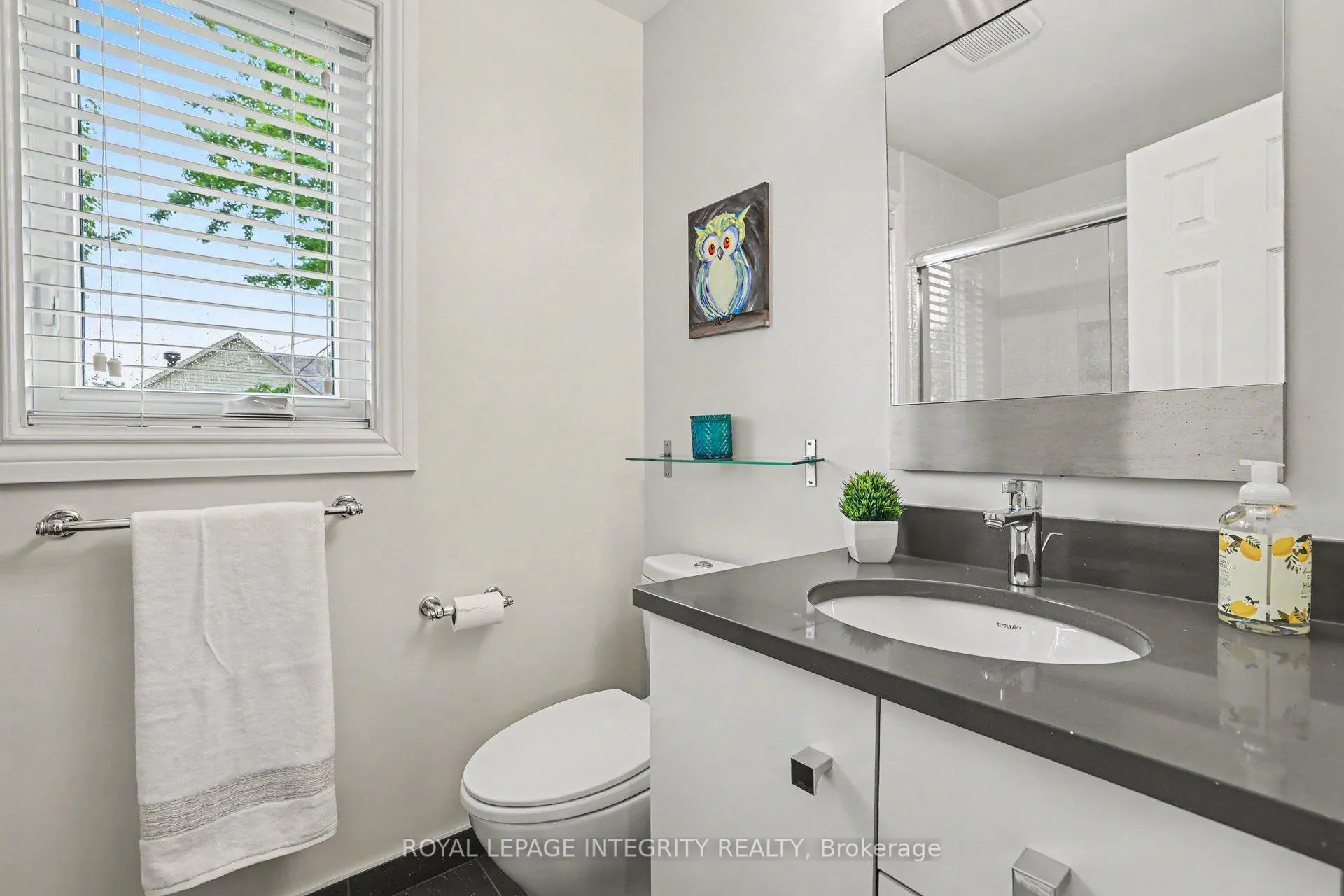 Photo 34 of 1642 Champneuf Drive, Ottawa, Chateauneuf — HOMEH