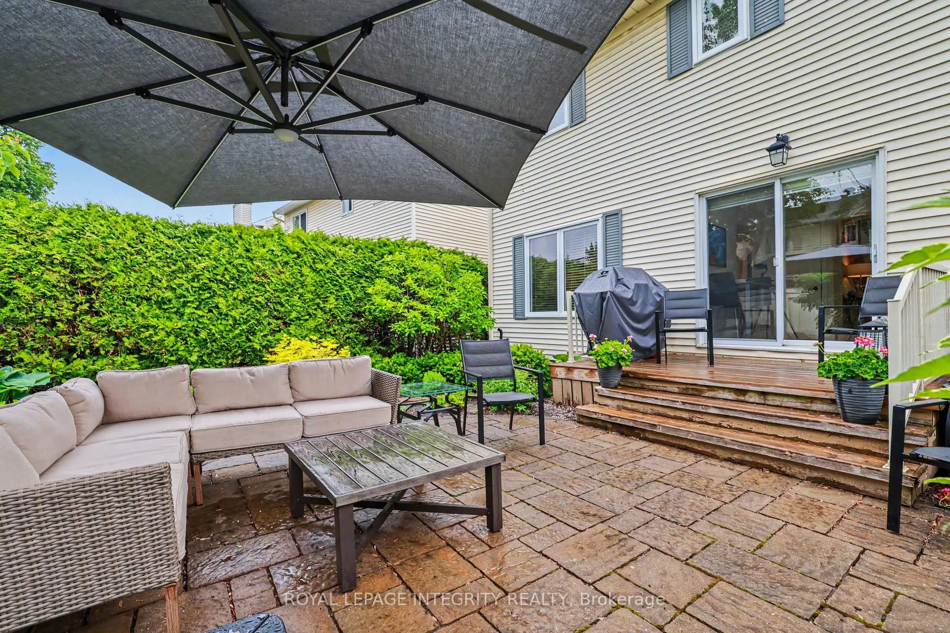 Photo 40 of 1642 Champneuf Drive, Ottawa, Chateauneuf — HOMEH