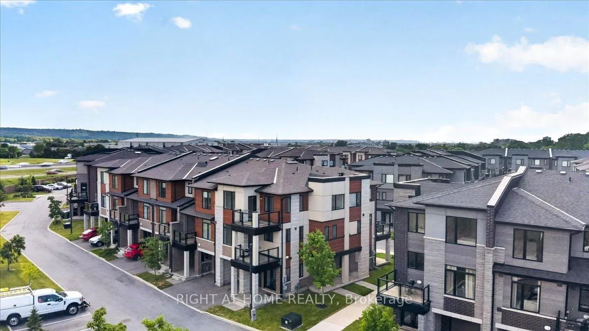 Photo 2 of Unit 67, 590 North Service Road, Hamilton, Lakeshore — HOMEH
