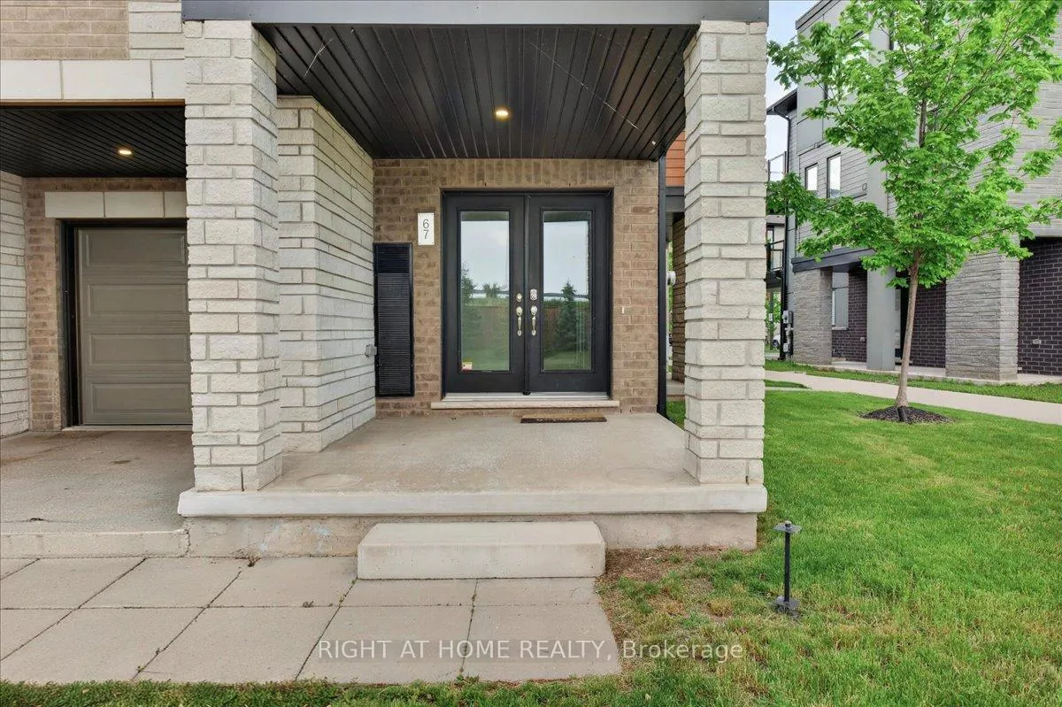 Photo 8 of Unit 67, 590 North Service Road, Hamilton, Lakeshore — HOMEH