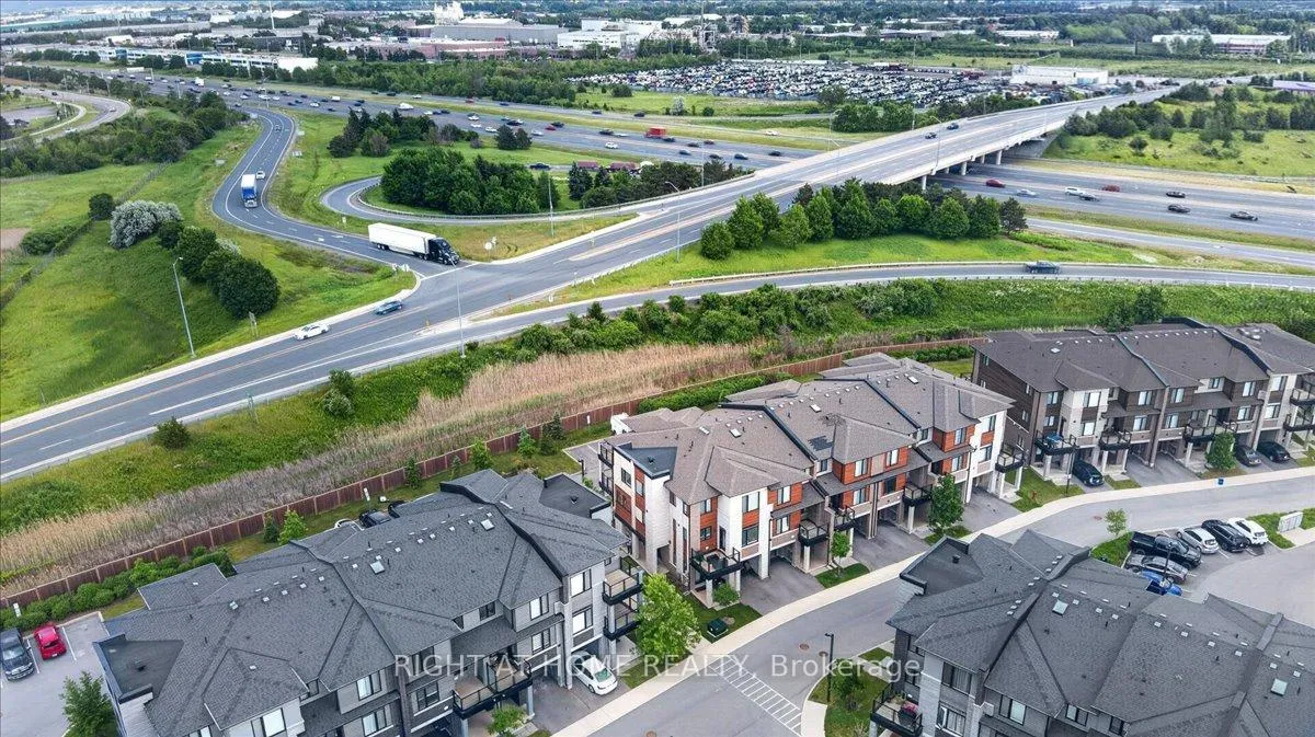 Photo 41 of Unit 67, 590 North Service Road, Hamilton, Lakeshore — HOMEH