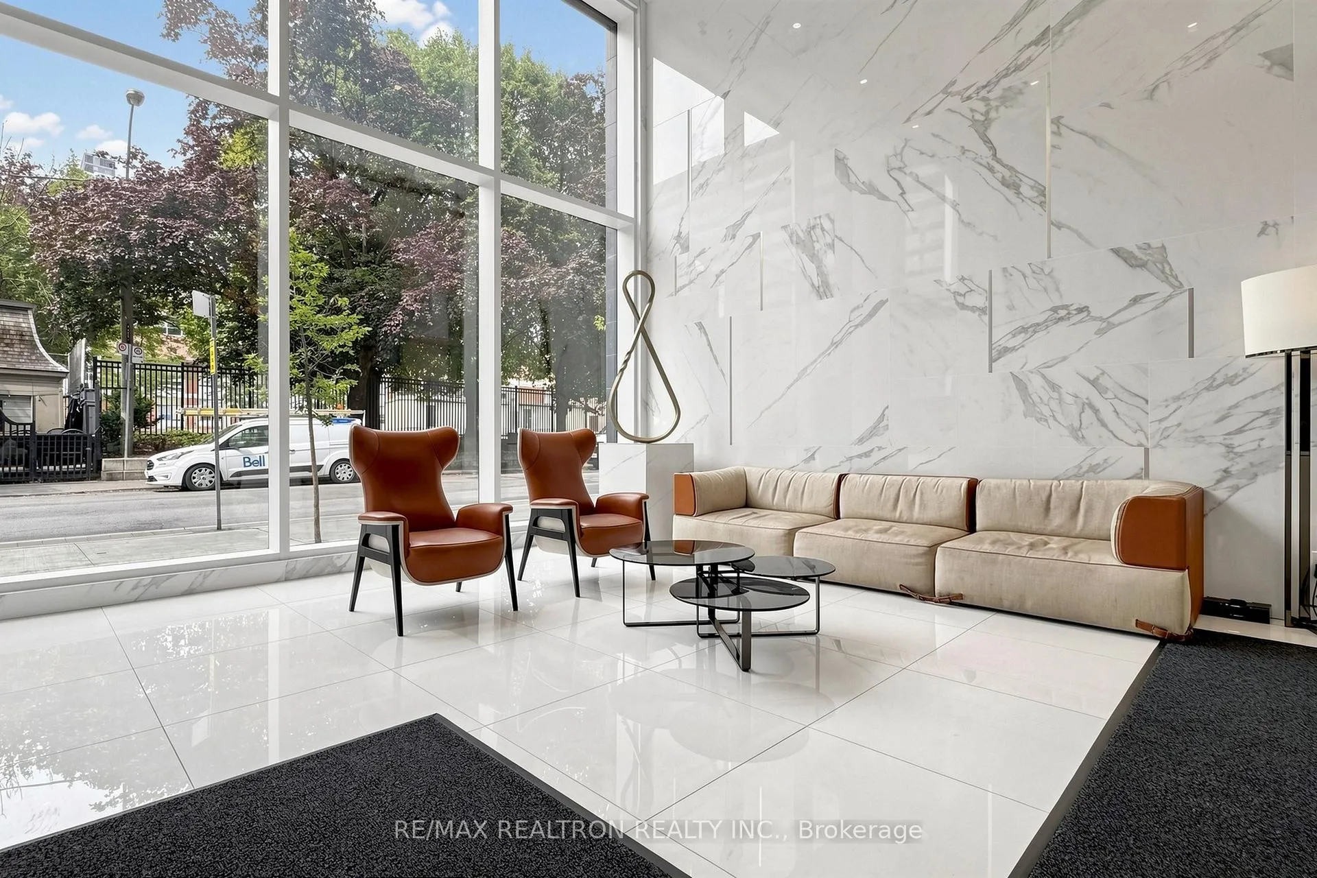 Photo 5 of Unit 521, 85 Wood Street, Toronto, Church-Yonge Corridor — HOMEH