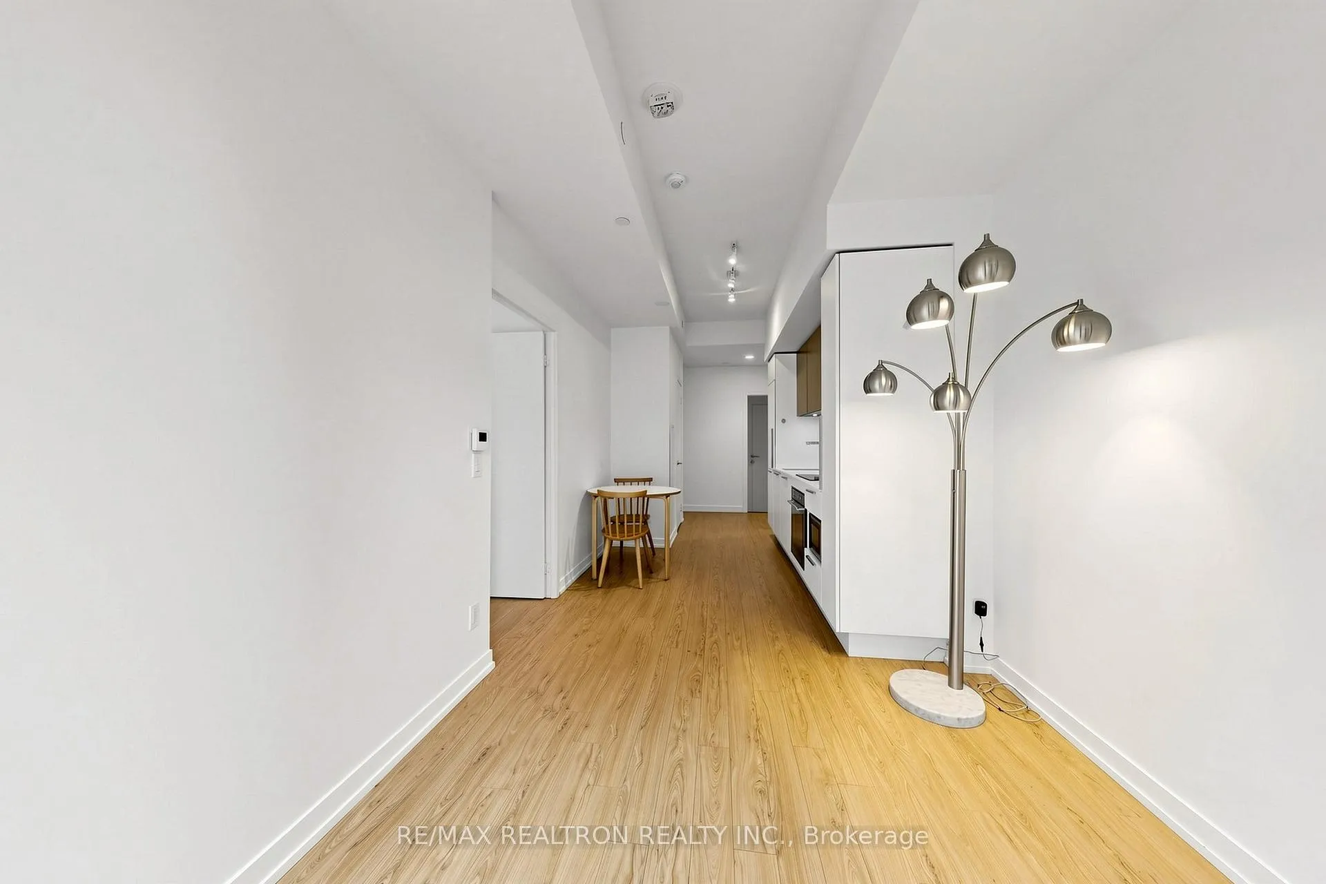 Photo 11 of Unit 521, 85 Wood Street, Toronto, Church-Yonge Corridor — HOMEH