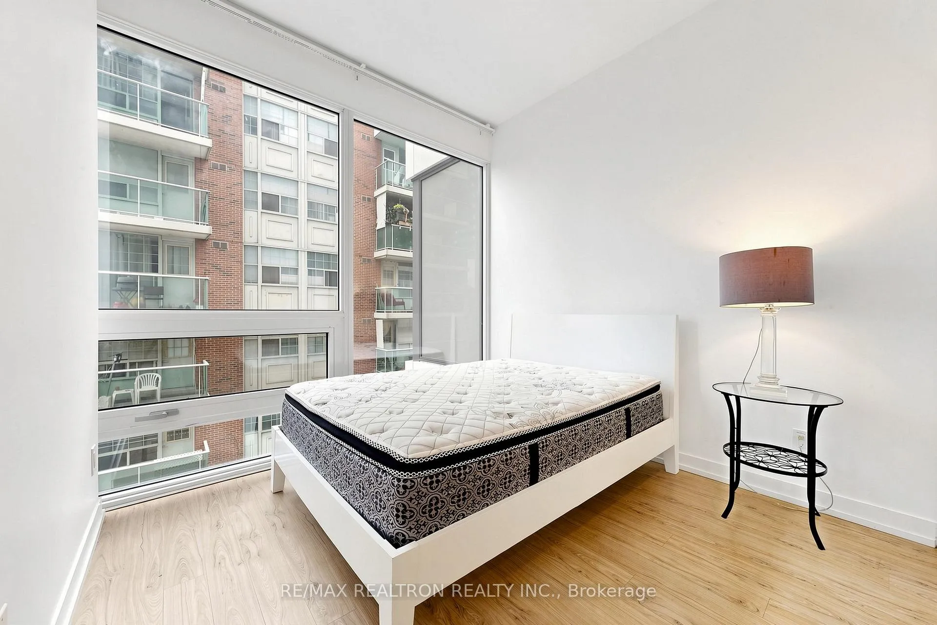 Photo 18 of Unit 521, 85 Wood Street, Toronto, Church-Yonge Corridor — HOMEH