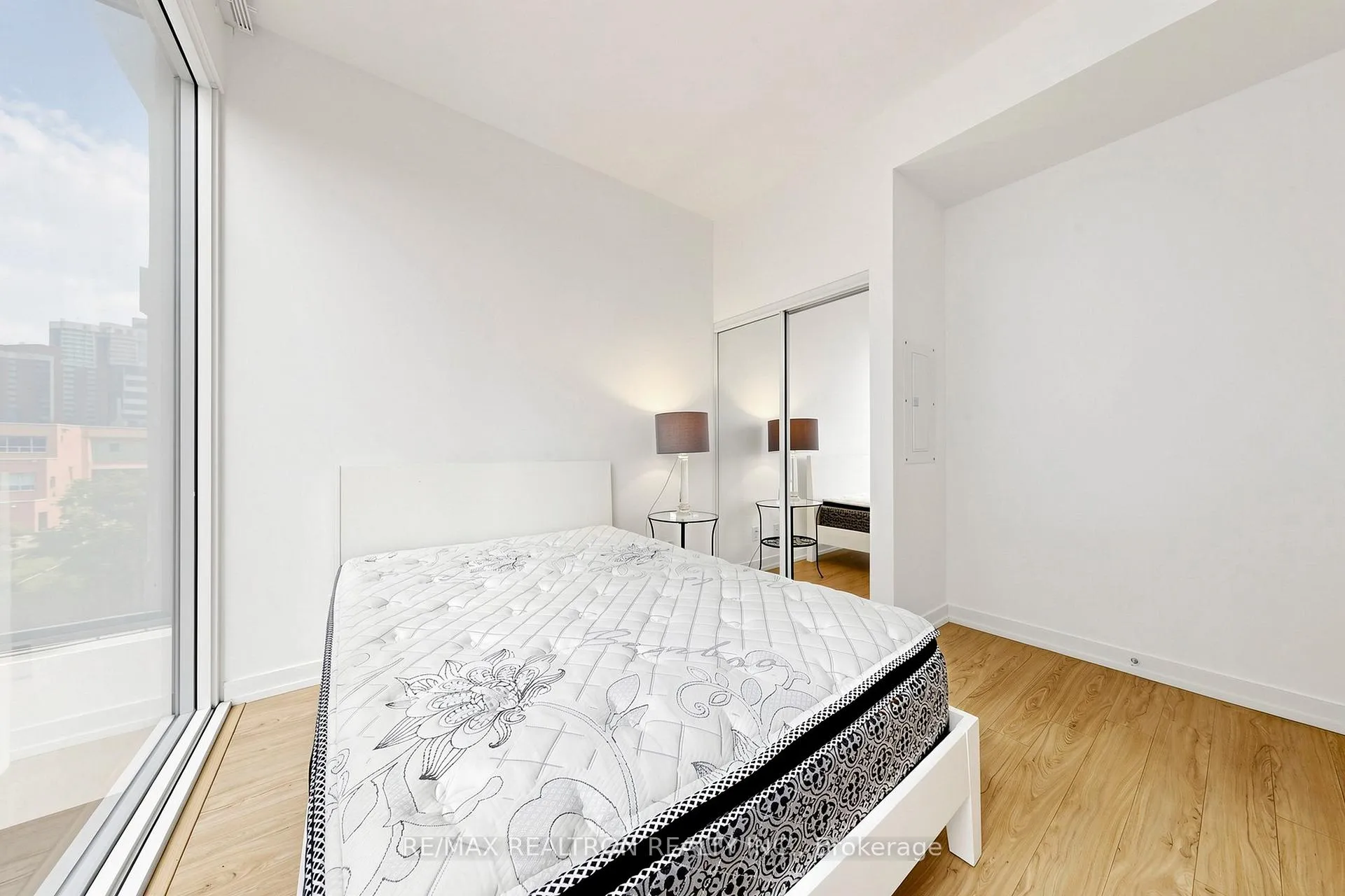 Photo 20 of Unit 521, 85 Wood Street, Toronto, Church-Yonge Corridor — HOMEH