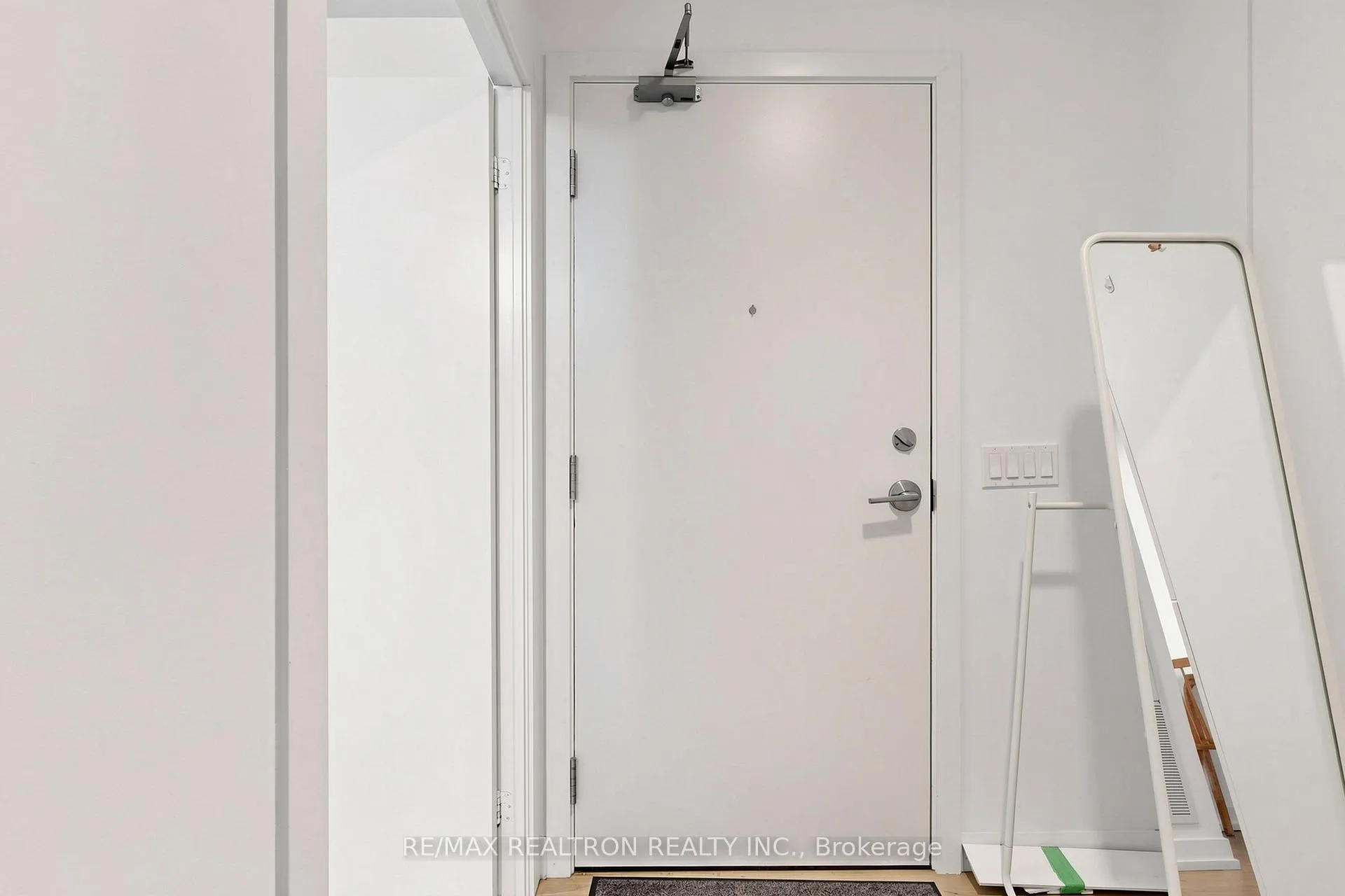 Photo 23 of Unit 521, 85 Wood Street, Toronto, Church-Yonge Corridor — HOMEH