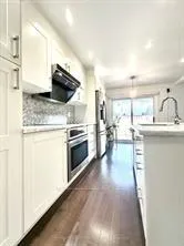 Photo 7 of 20 Porterfield Crescent, Markham, Aileen-Willowbrook — HOMEH