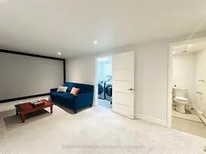 Photo 12 of 20 Porterfield Crescent, Markham, Aileen-Willowbrook — HOMEH
