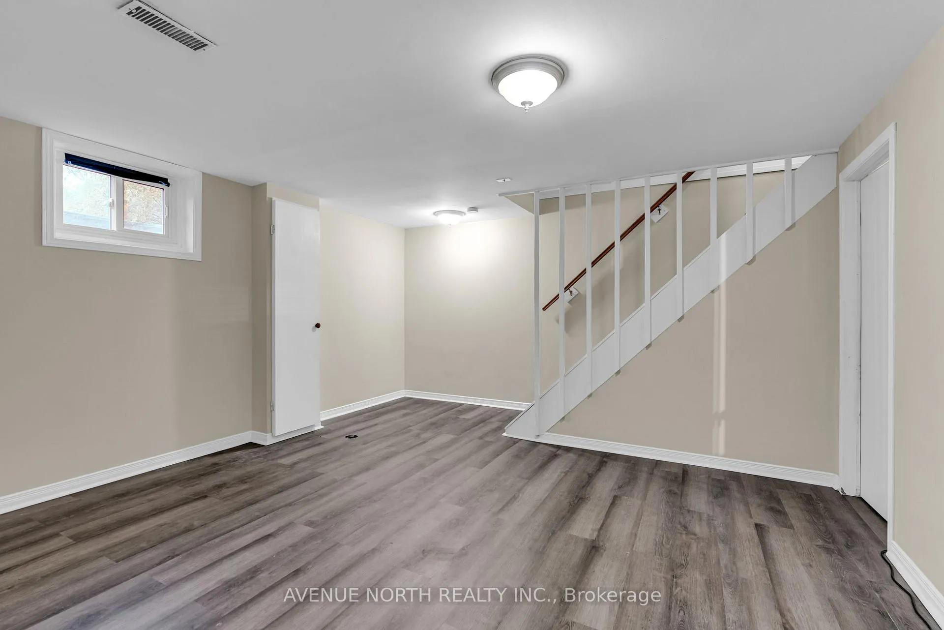 Photo 24 of 1202 Summerville Avenue, Ottawa, Carlington — HOMEH