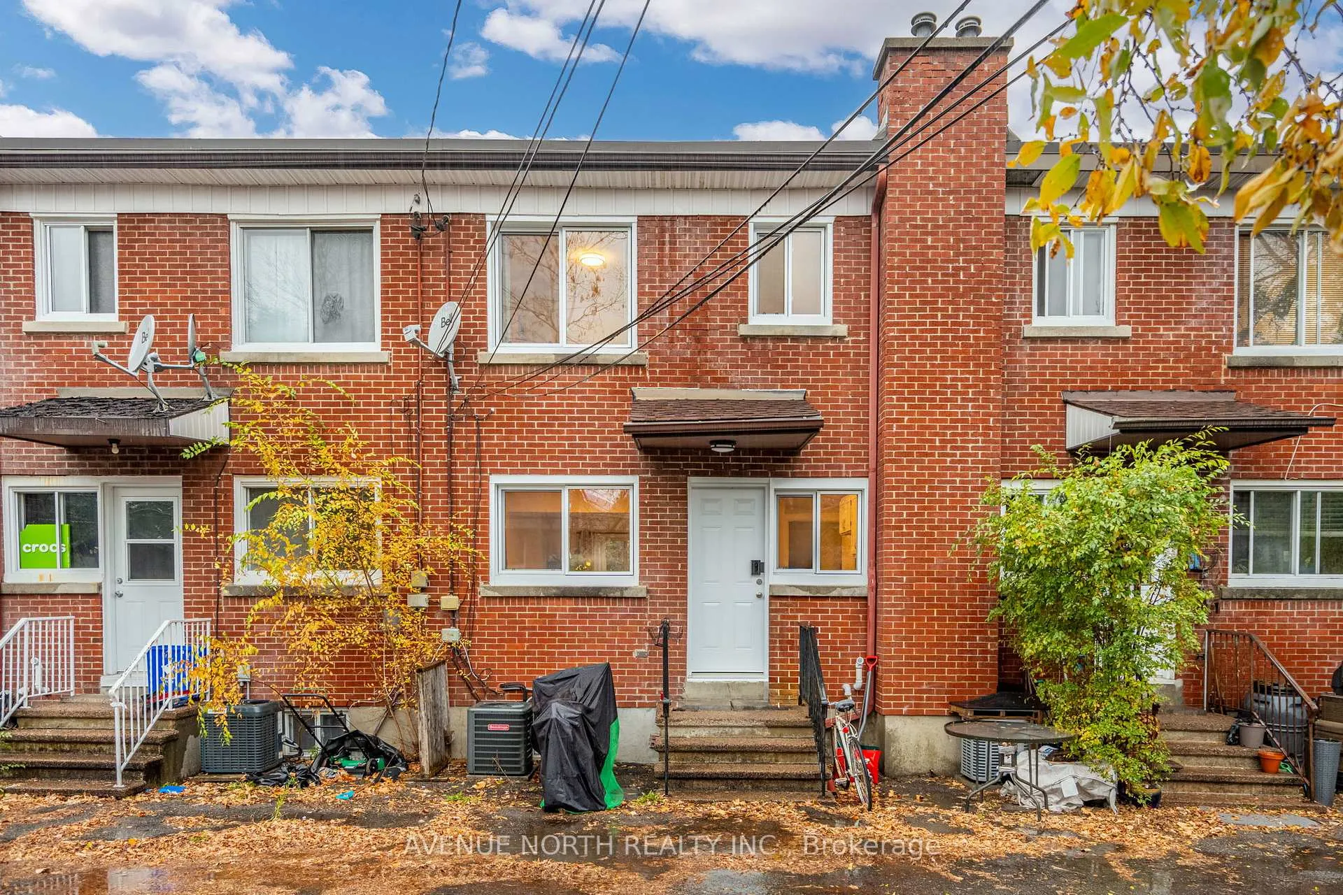 Photo 27 of 1202 Summerville Avenue, Ottawa, Carlington — HOMEH