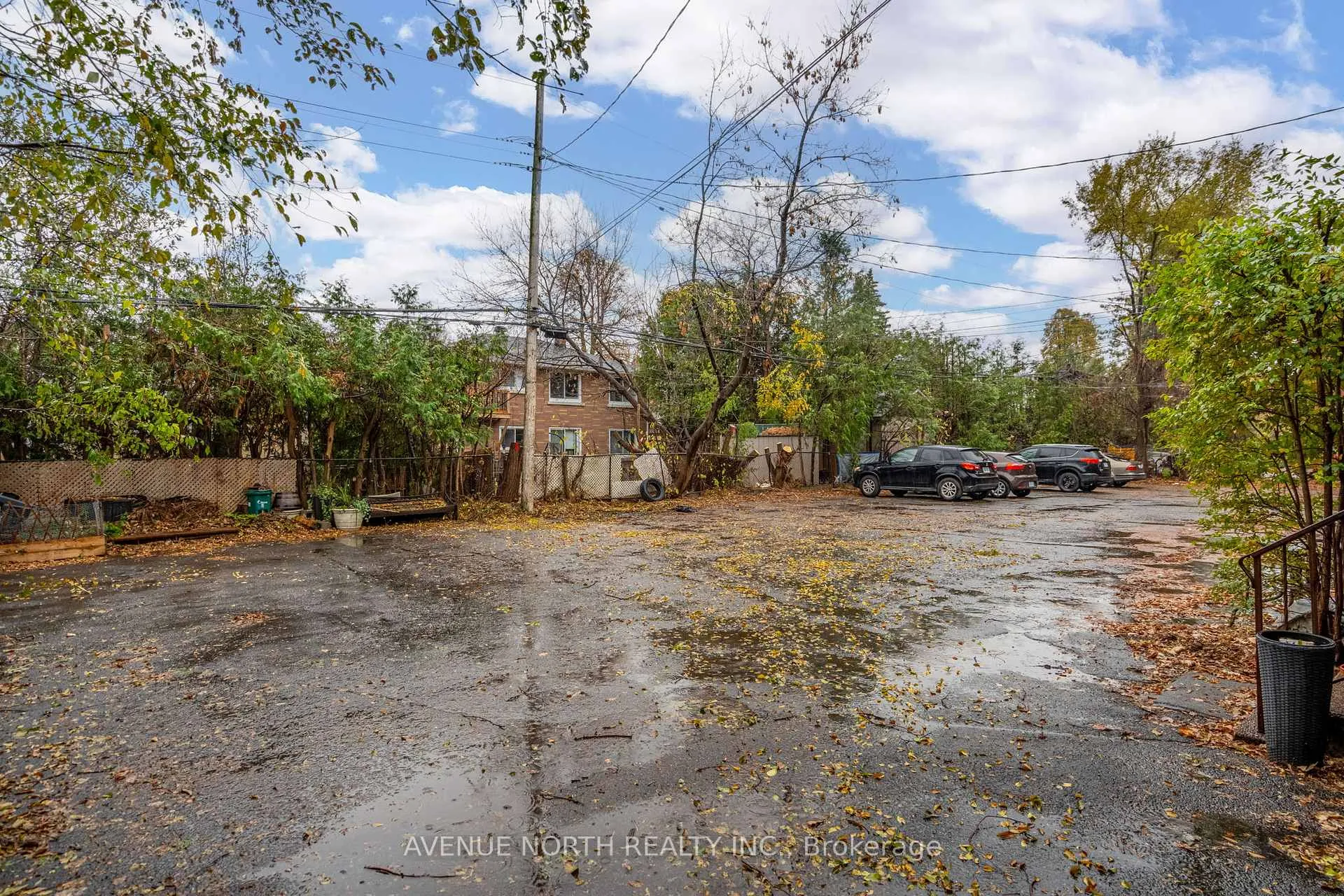 Photo 28 of 1202 Summerville Avenue, Ottawa, Carlington — HOMEH