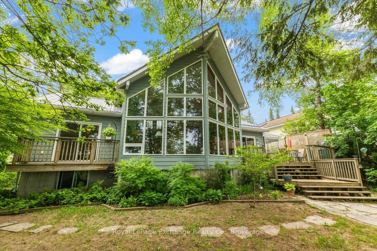 Front of 803 Victoria Road