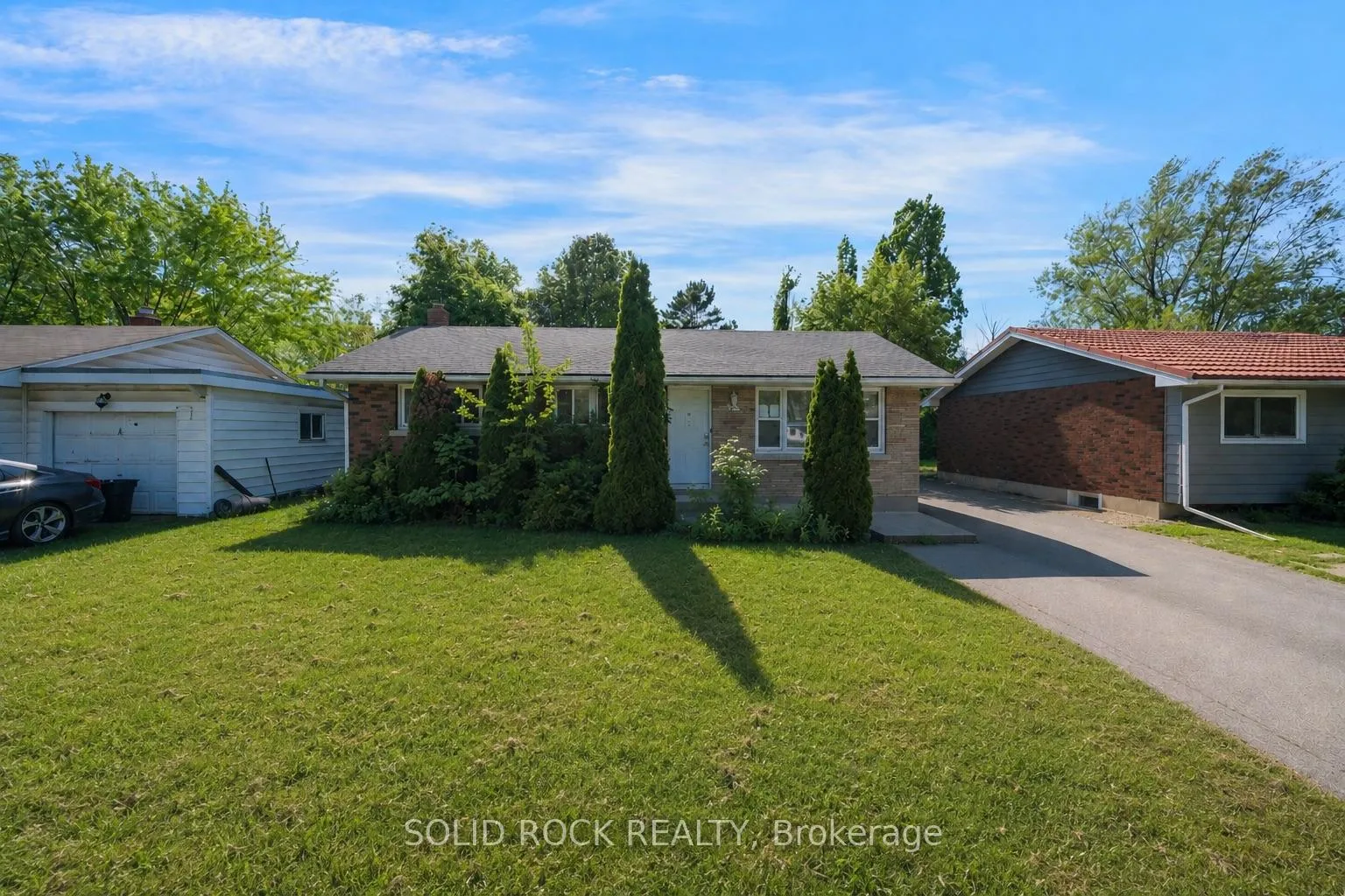 Photo 1 of 84 Jacobson Avenue, St. Catharines, Glendale/Glenridge — HOMEH