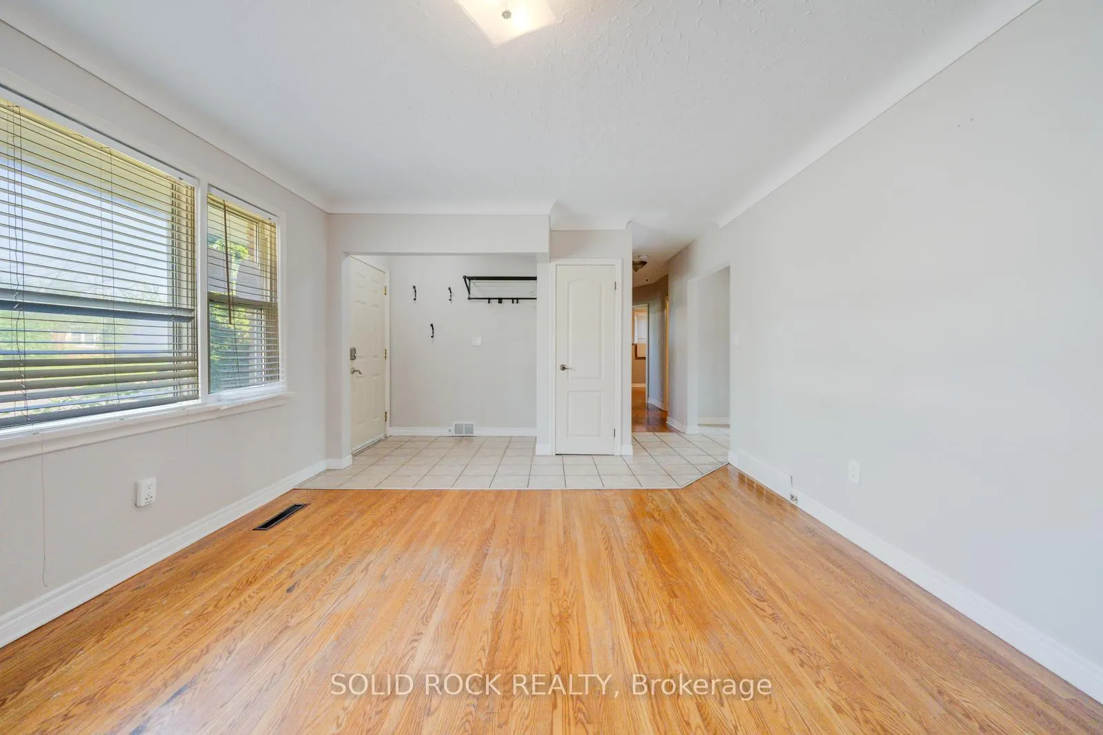 Photo 7 of 84 Jacobson Avenue, St. Catharines, Glendale/Glenridge — HOMEH