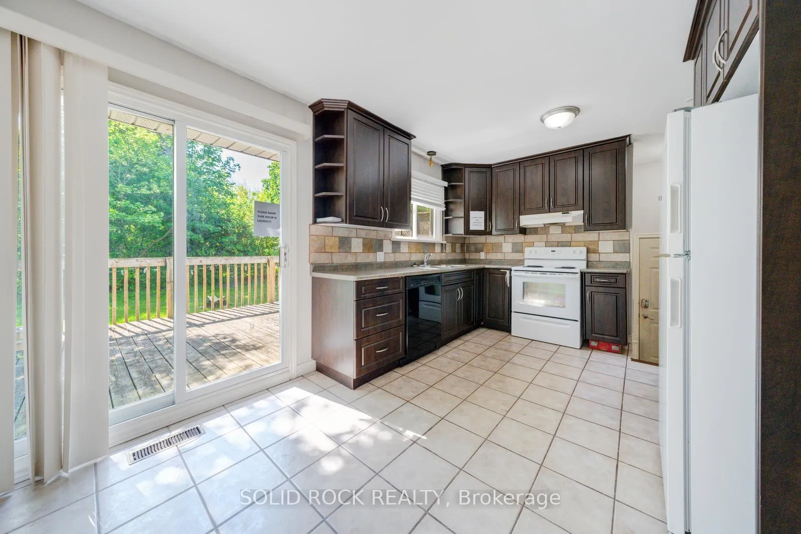 Photo 10 of 84 Jacobson Avenue, St. Catharines, Glendale/Glenridge — HOMEH